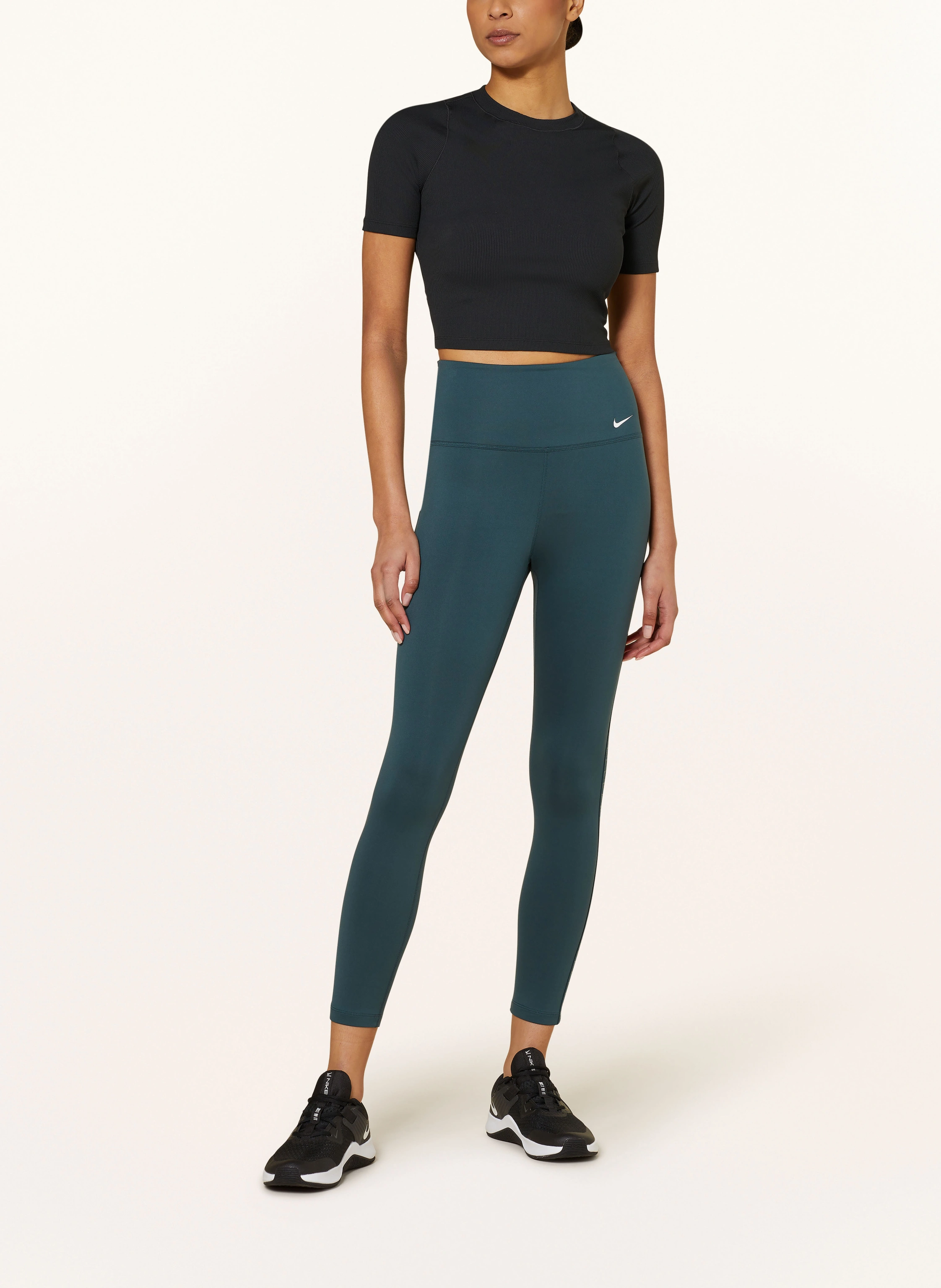 Nike T-Shirt ZENVY