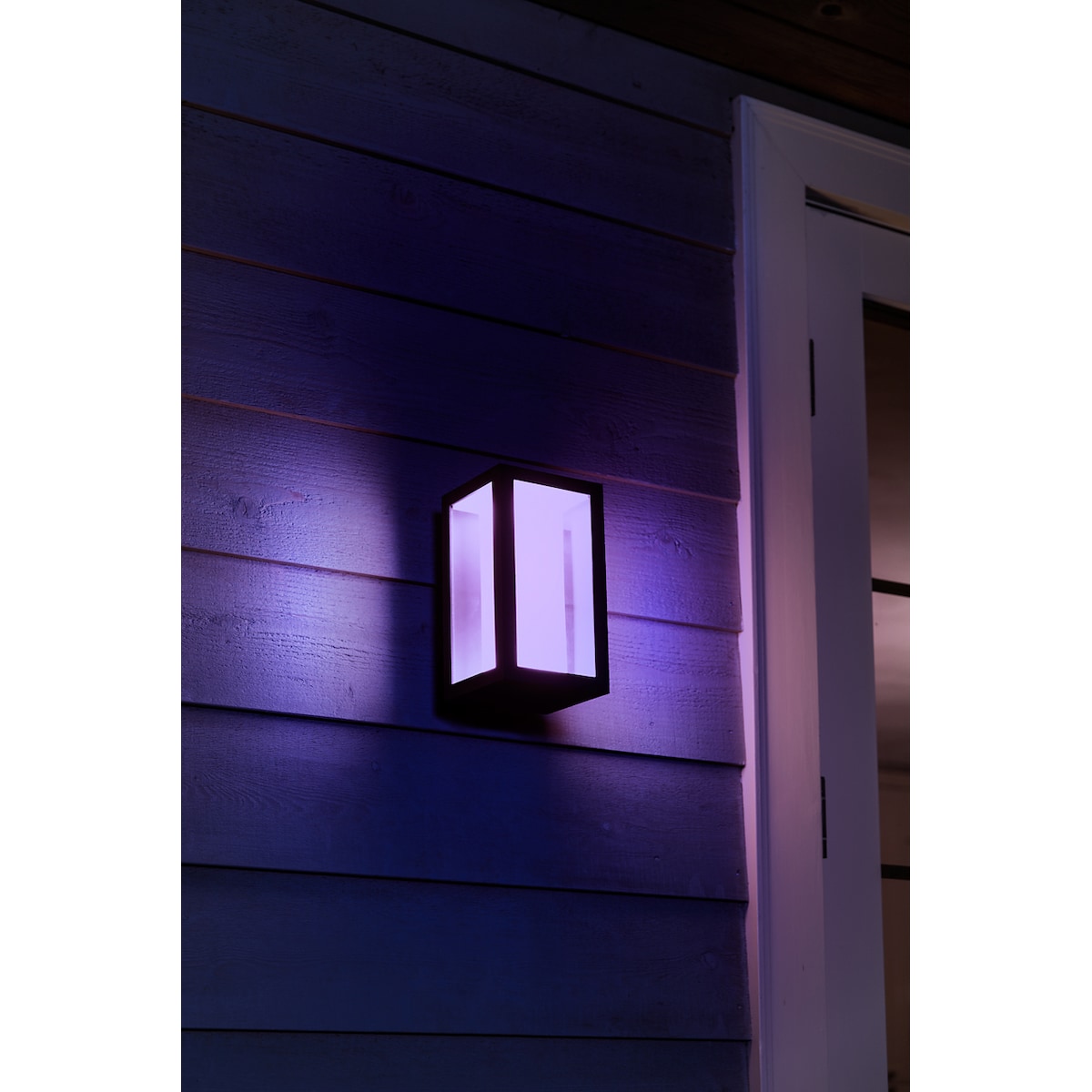 Philips Hue White and Colour Ambiance Impress vegglanterne 1742930P7