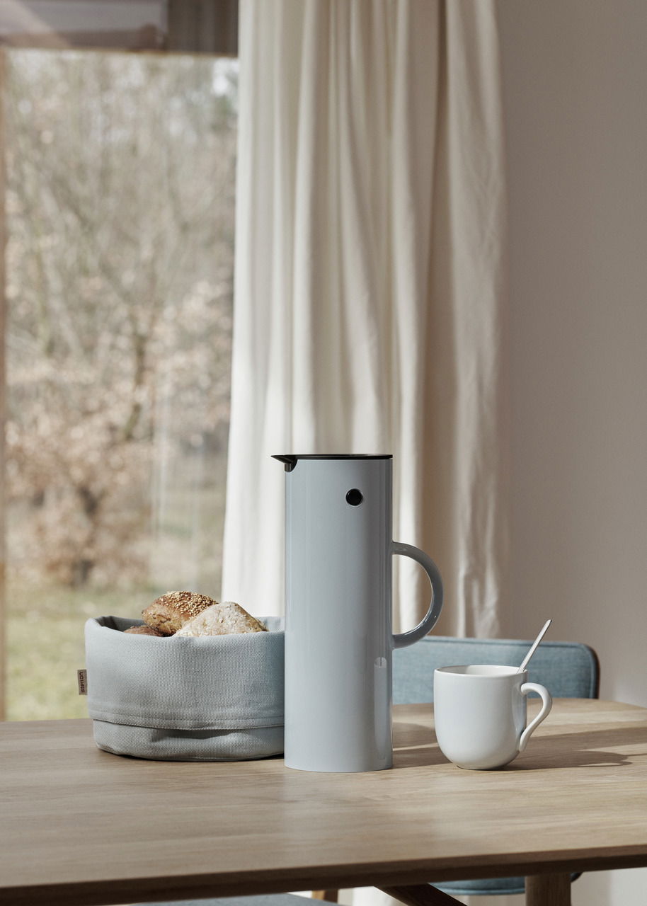 Stelton Isolierkanne 1l EM77