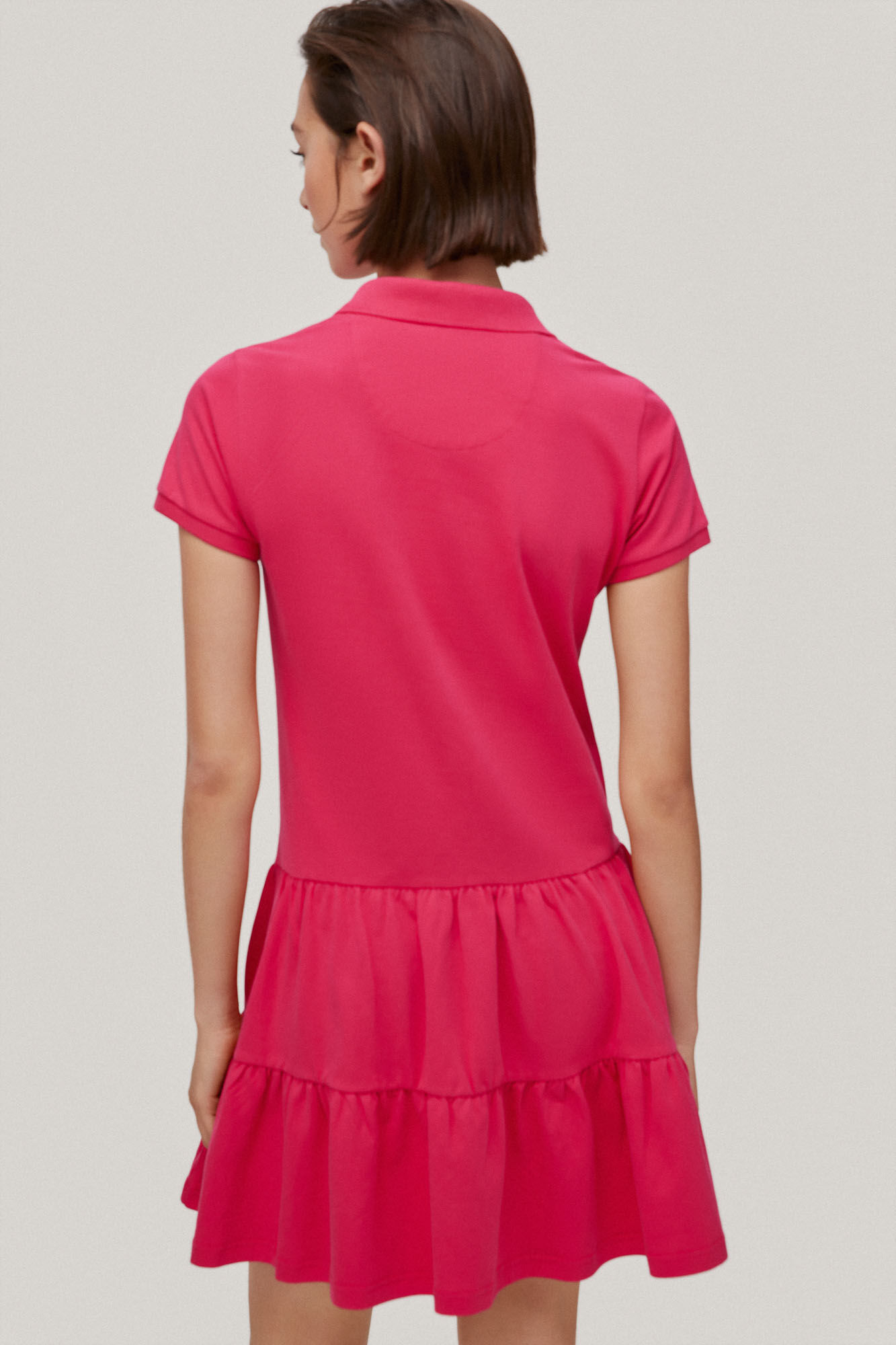 Vestido polo de manga curta com babados - Rosa