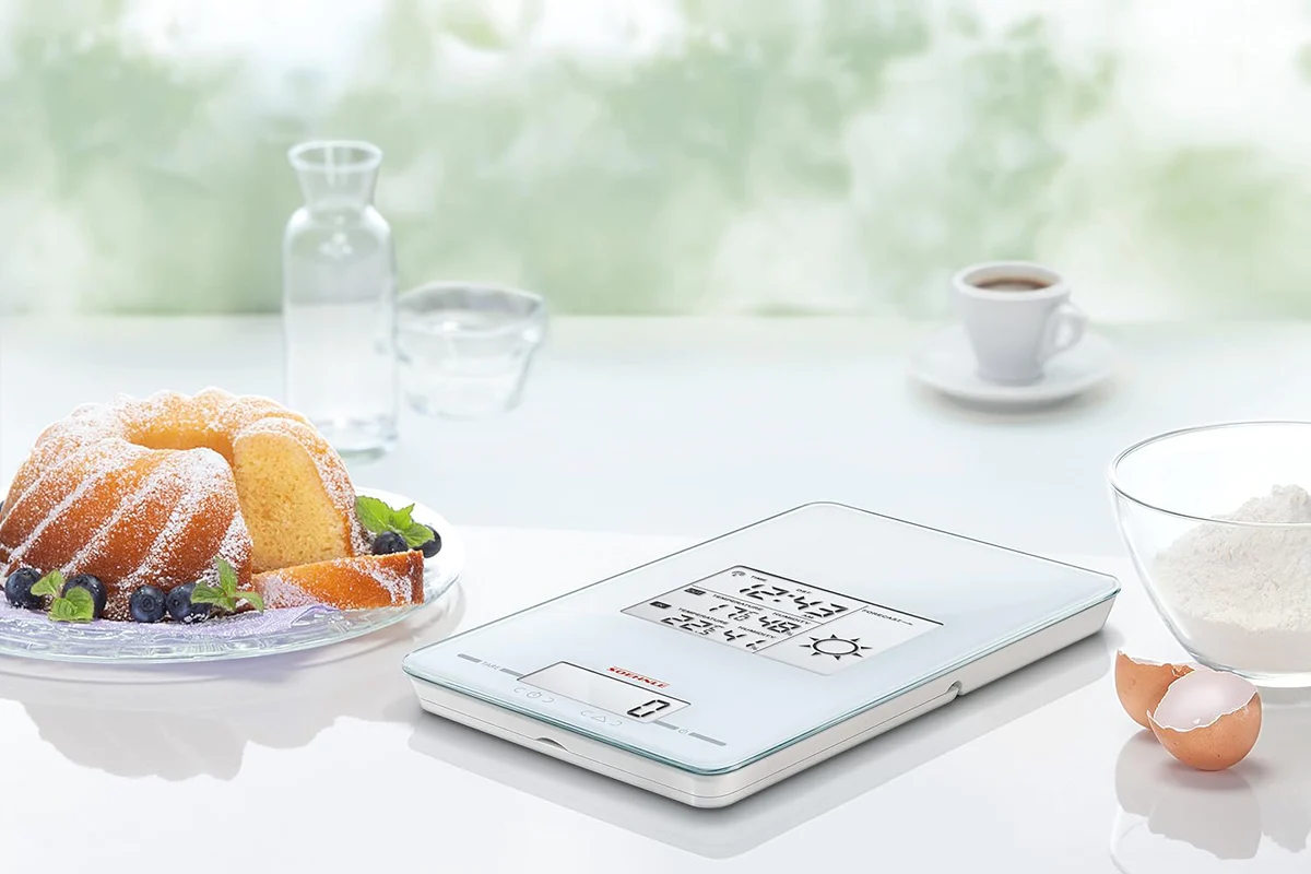 Balance de cuisine électrique avec station météo et horloge radio pilo