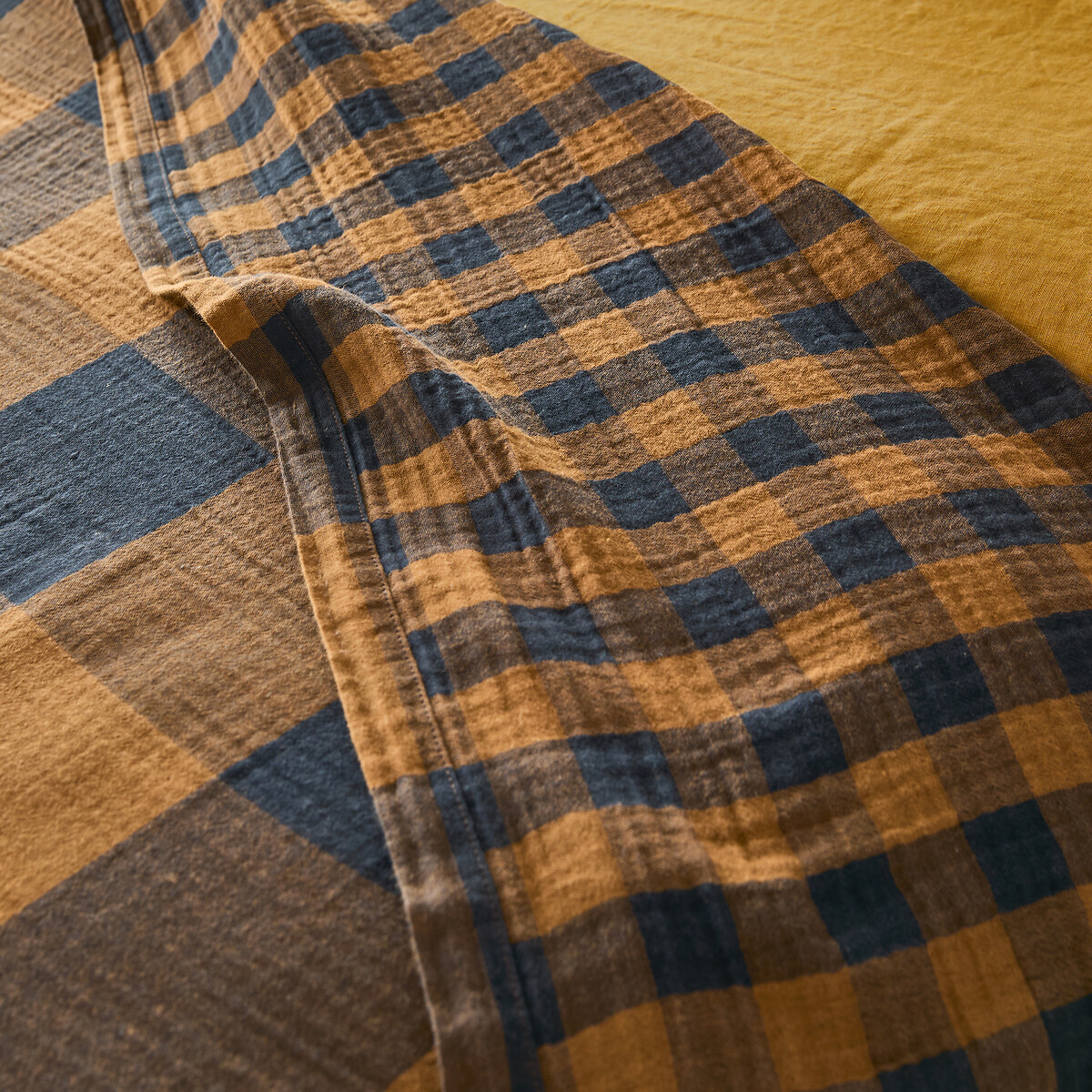 LA REDOUTE INTERIEURS<br>Cama de casal em tetra xadrez Calix