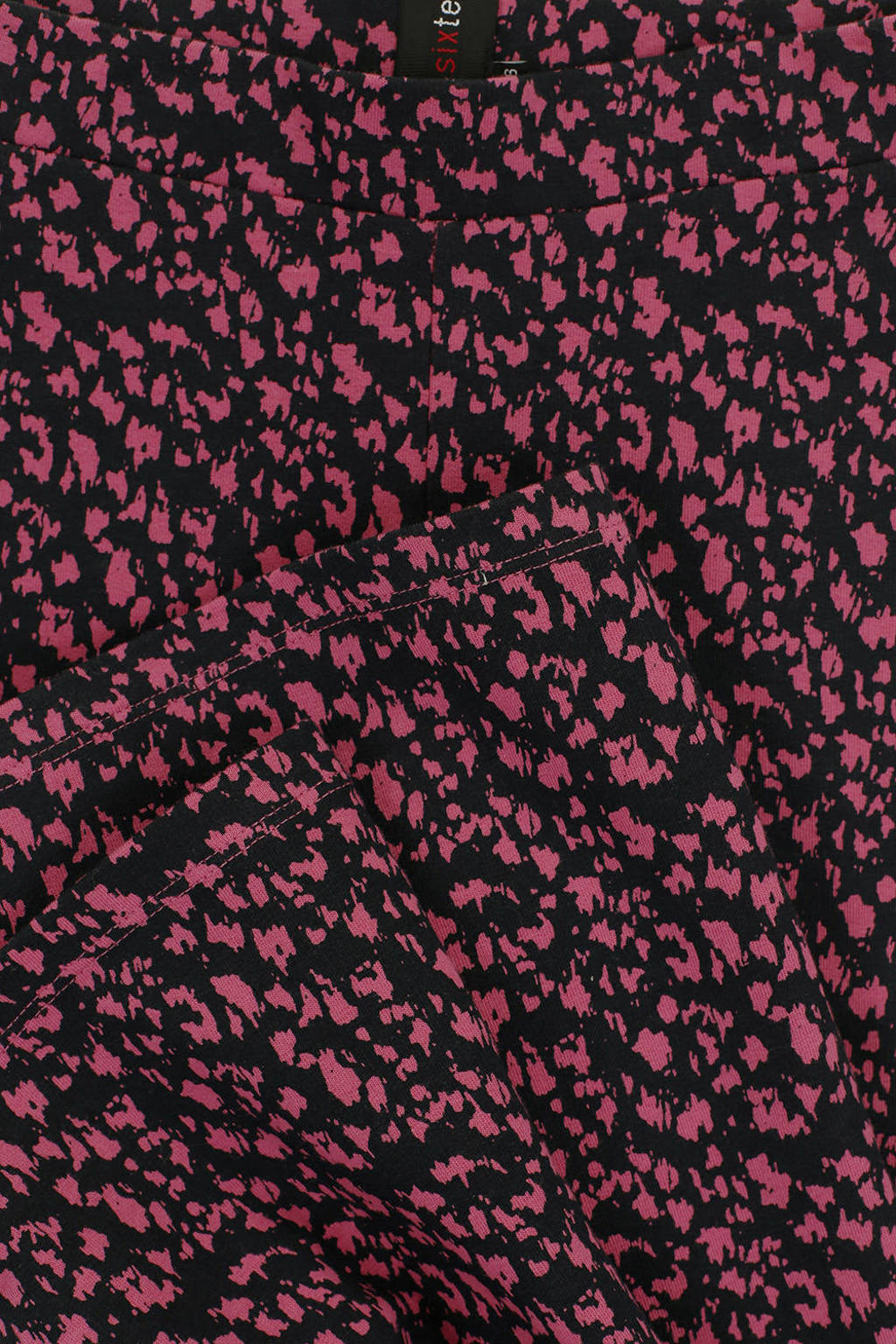 LOOXS flared broek met all over print roze/zwart