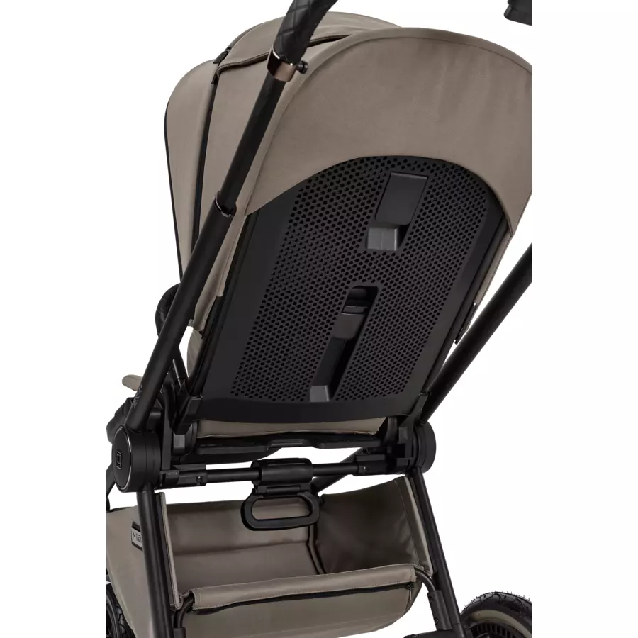 MOON Kombikinderwagen Resea Edition+ mudblack matt
