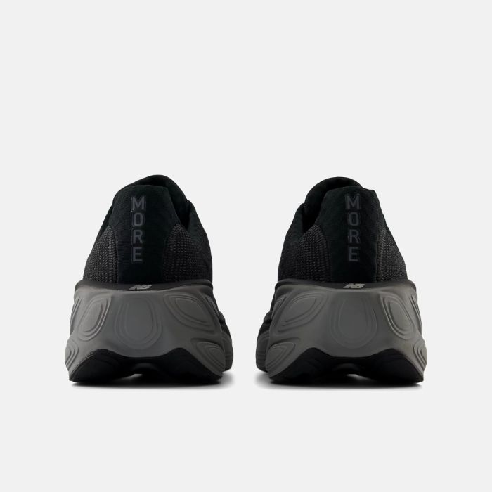 New Balance Dame Løbesko Fresh Foam X More v5 Sort