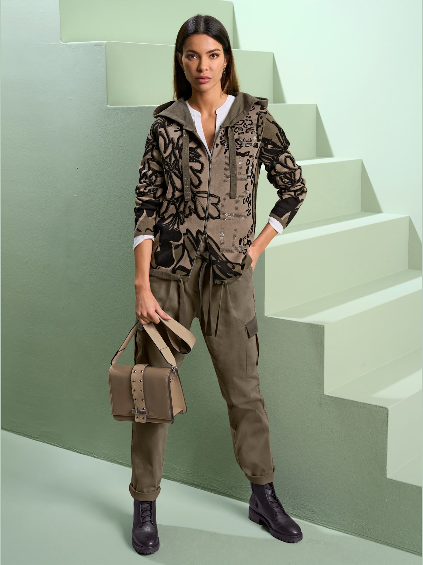 Veste en tricot joli jacquard à l'aspect animal