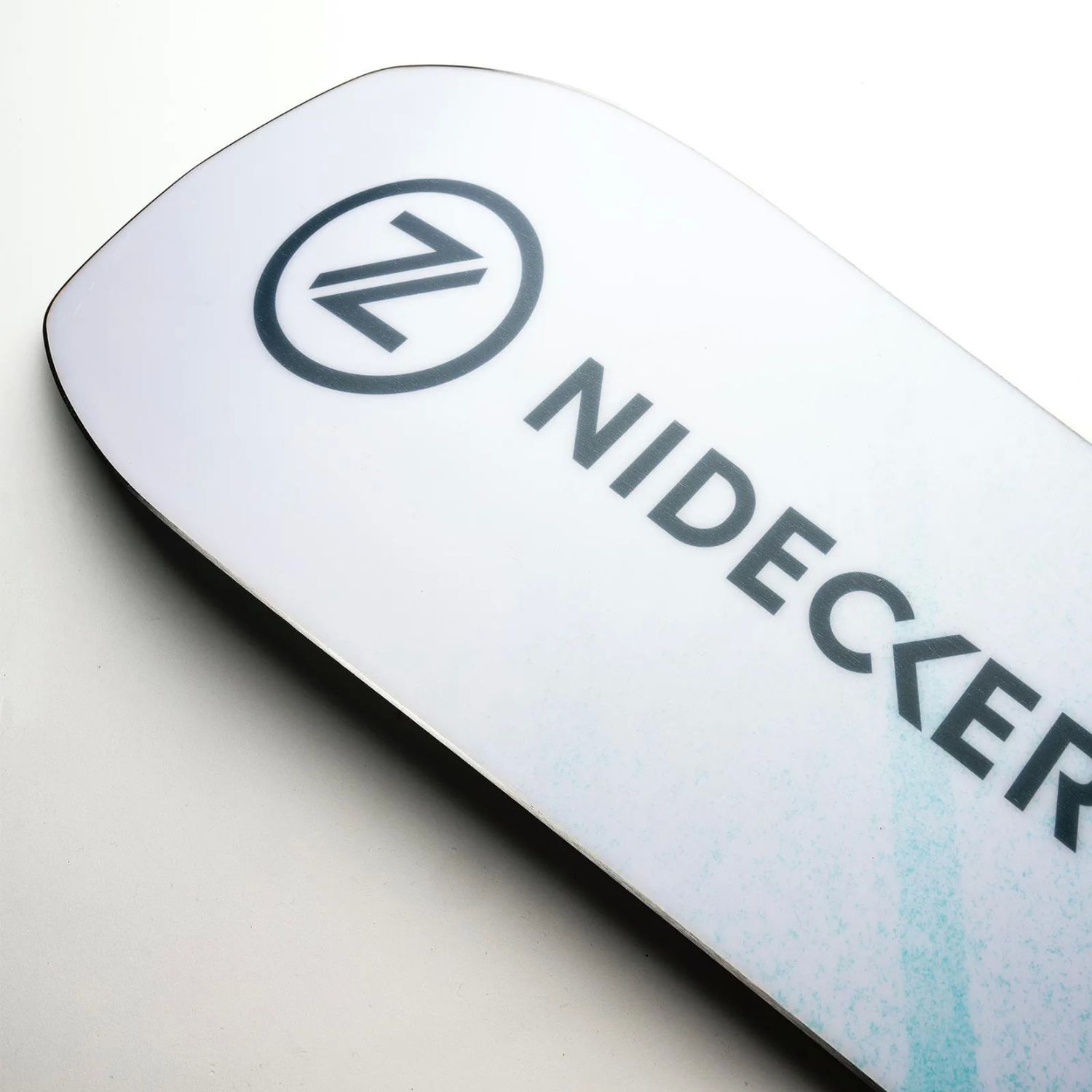 NideckerAstral 2025