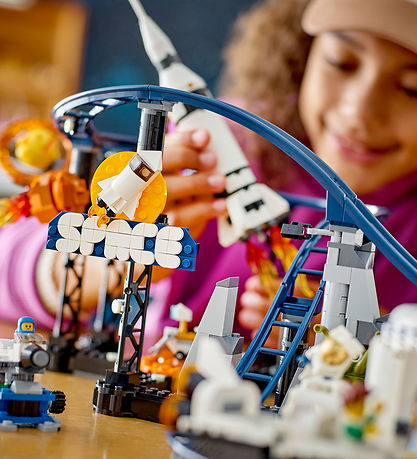 LEGO? Creator - Rum-rutsjebane 31142 - 3-i-1 - 874 Dele