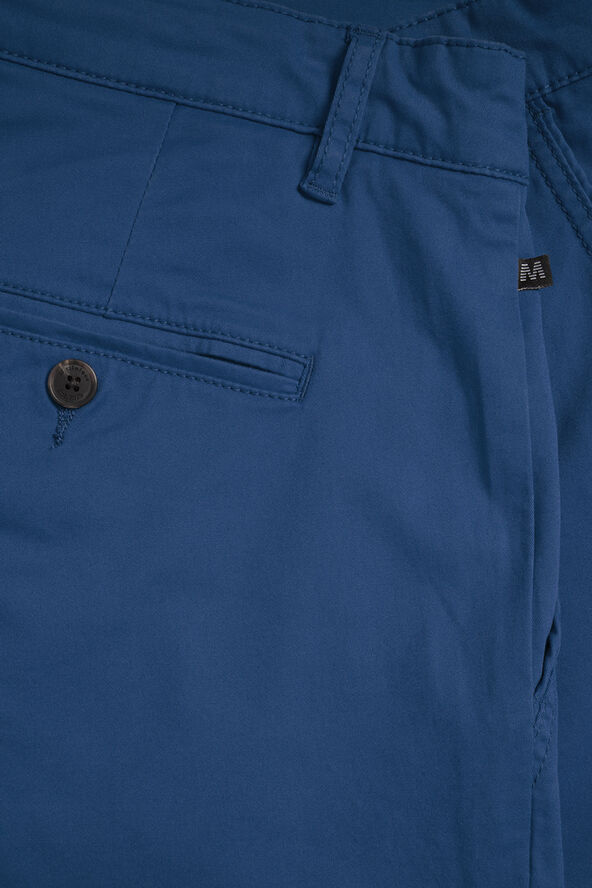Matinique MAthomas Short Navy peony