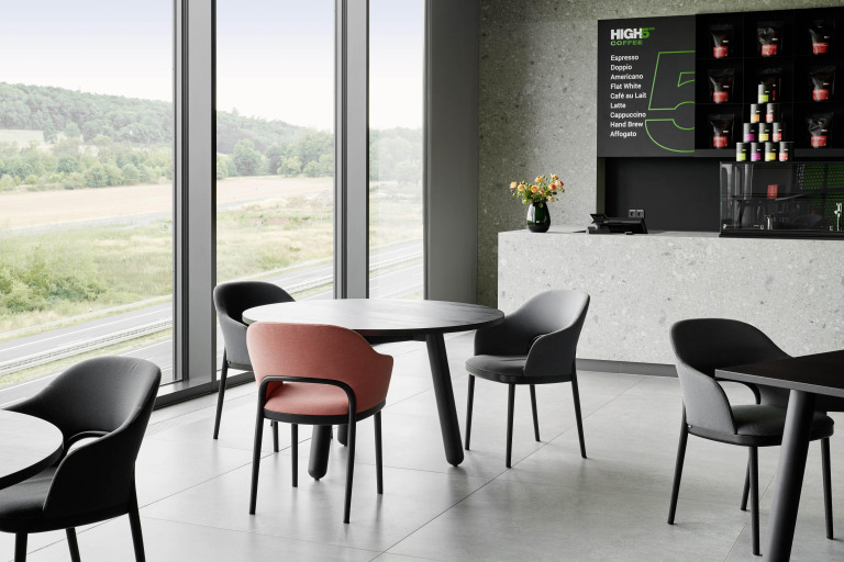 Thonet 520PF eetkamerstoel Gabriel Mood 1106