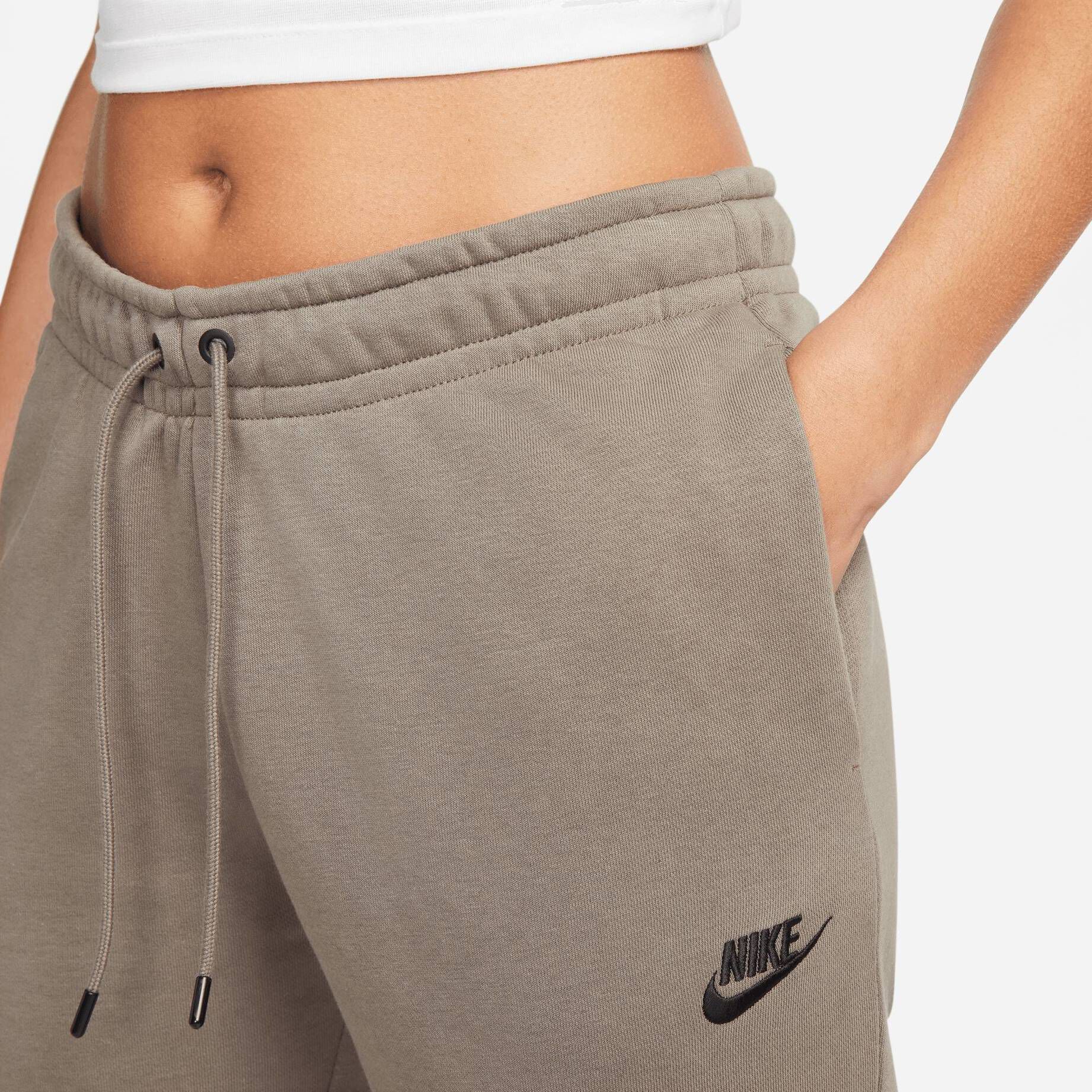 Nike Sportswear| Damen Jogginghose Standard Fit