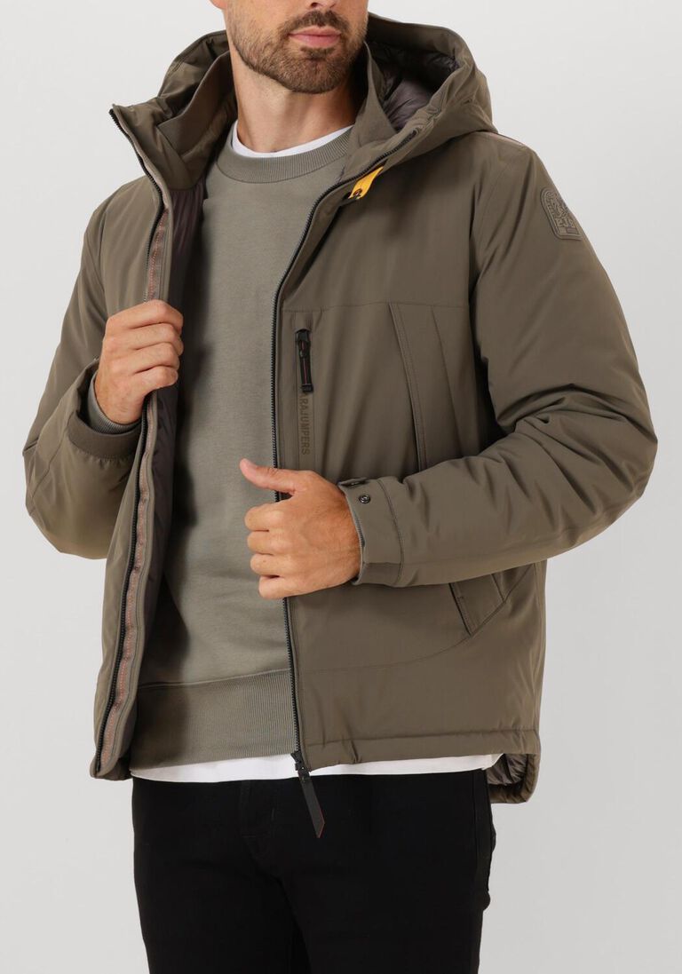 khaki parajumpers jack nivek
