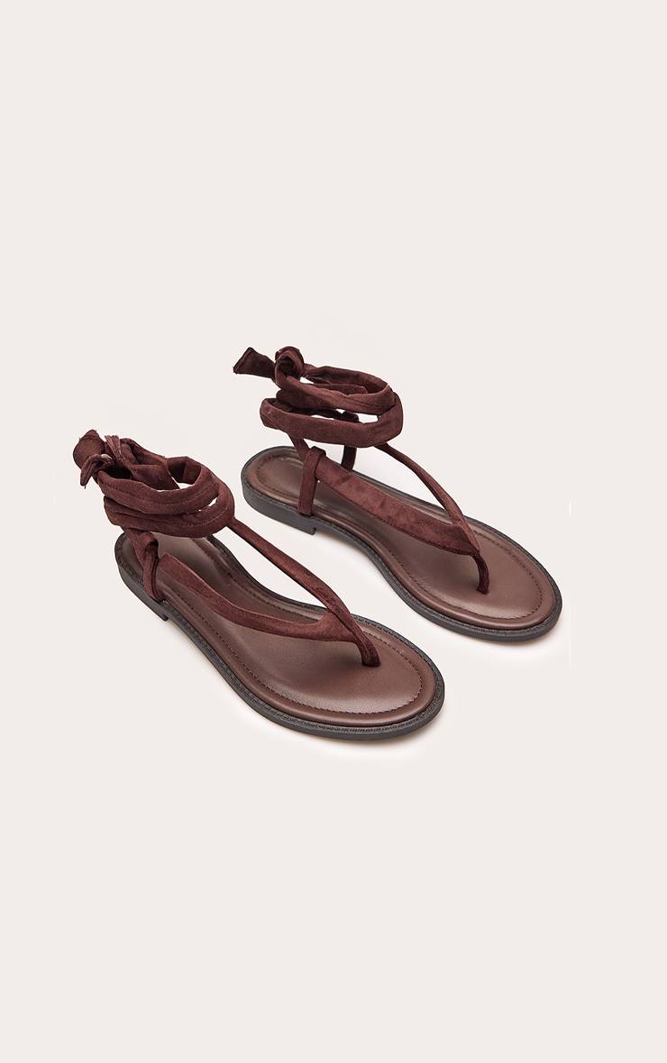 Chocolat Sandales Tongs À Lanières Tubulaires En Synthétique