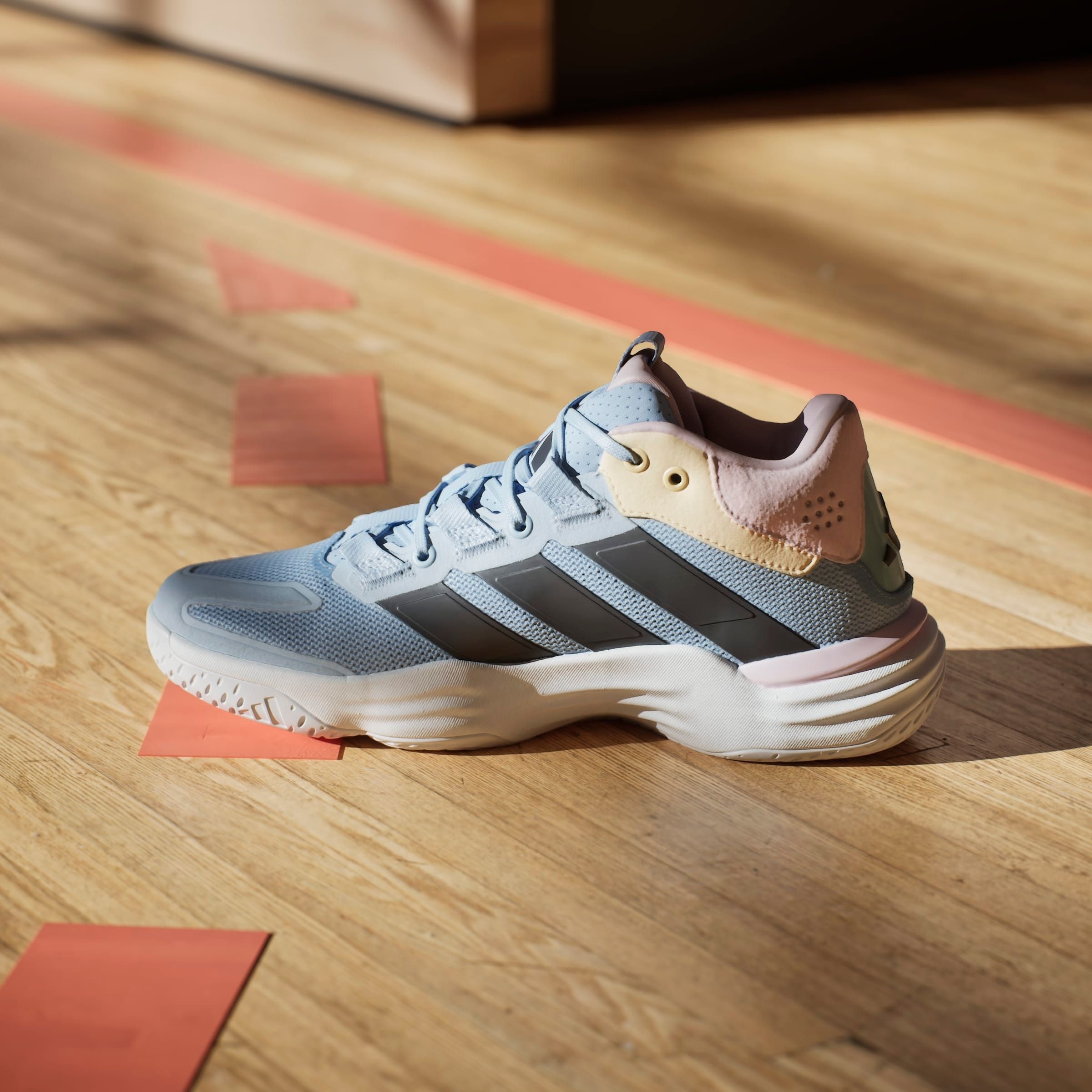 adidas Performance Hallenschuh »COURT STABIL HALLENSCHUH«  besonders geeignet für Handball und Volleyball