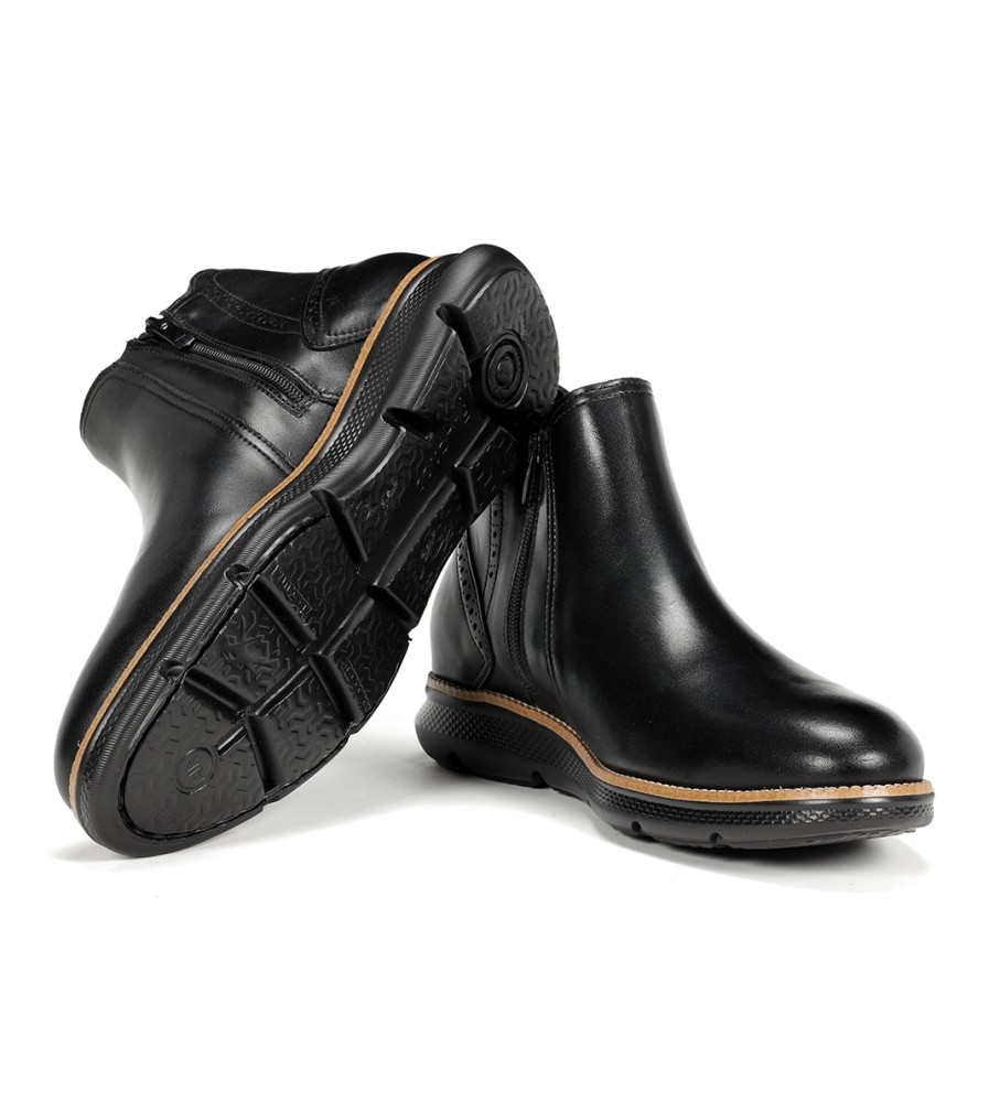 Botas Fluchos WillianF1354 em couro preto