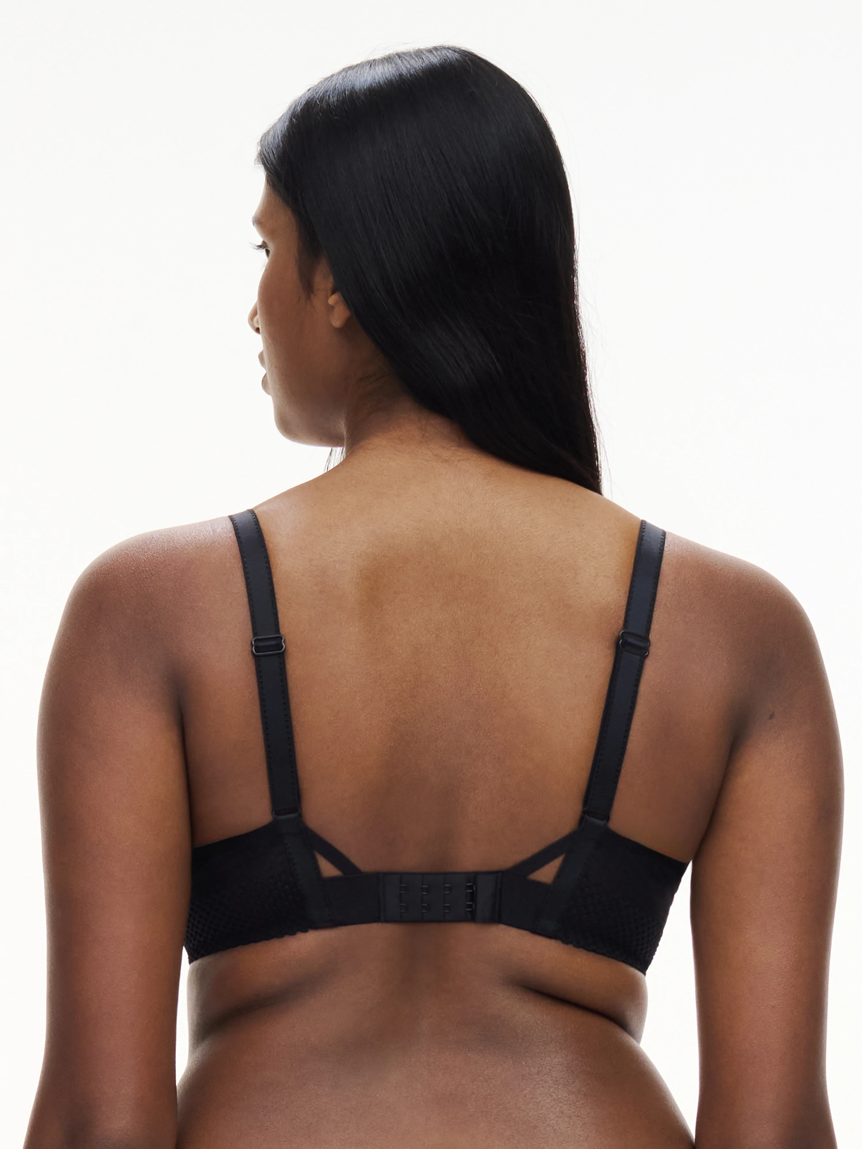 PLAY - Soutien-gorge mémoire de forme emboîtant en dentelle | Noir