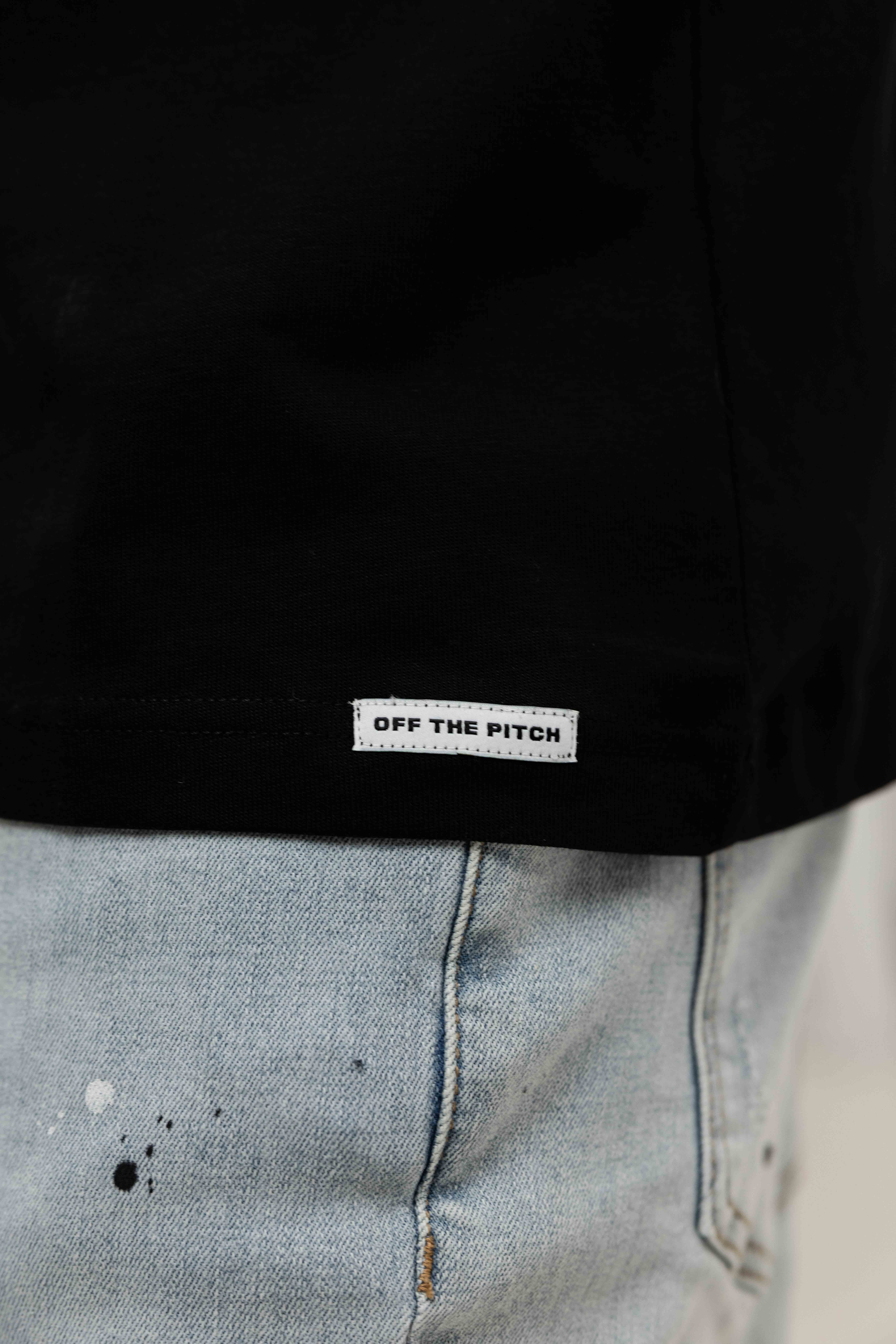 Off The Pitch Lit T-Shirt Heren Zwart