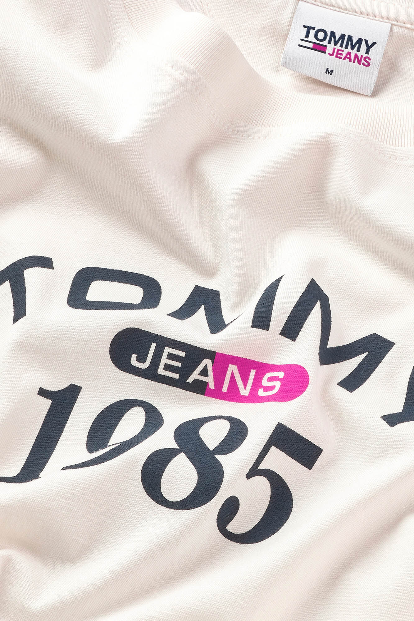 Camiseta masculina Tommy Jeans com logo
