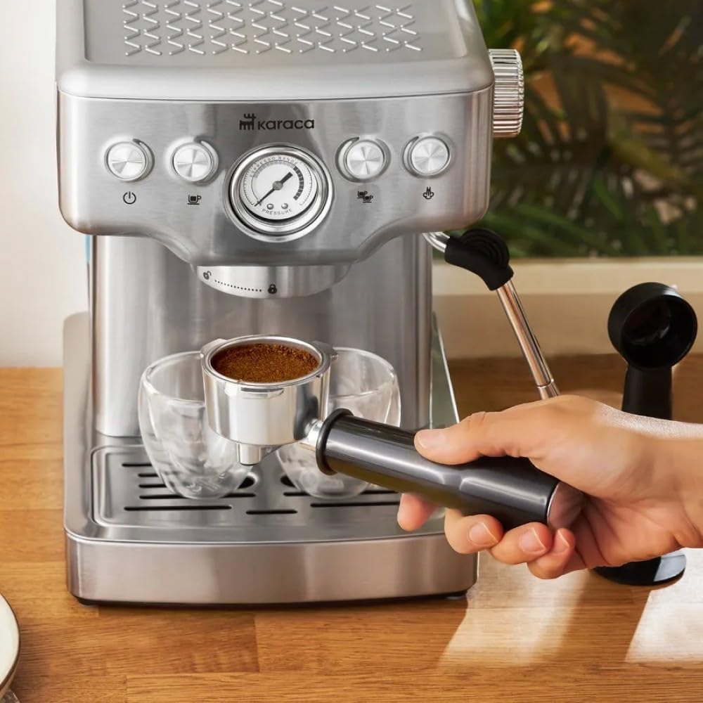KARACA Coffee Art 1353 Espressomaschine, 1350W, 20 Bar Druck, 1,8L Wassertank, Tassenwärmer, Milchaufschäumen, für Espresso, Cappuccino, Latte und mehr