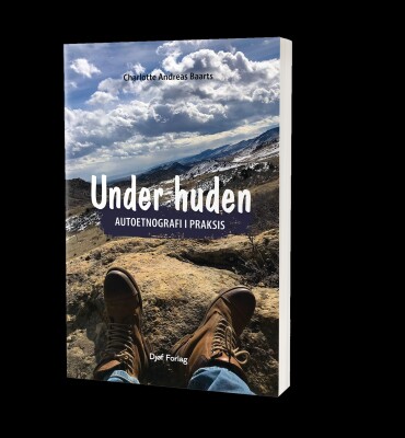 Under Huden - Charlotte Andreas Baarts - Bog