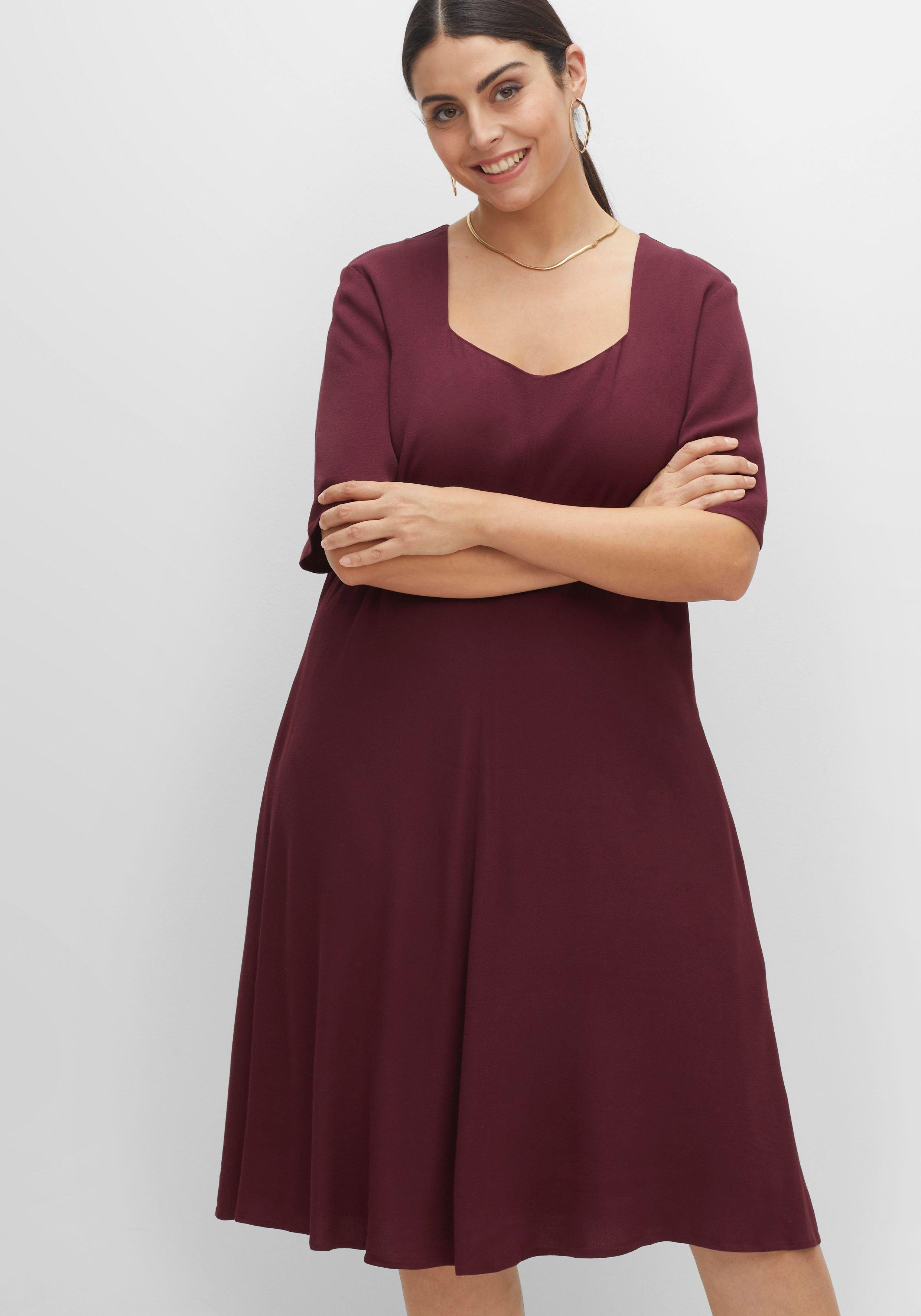 Cocktailkleid aus Georgette, mit Unterkleid