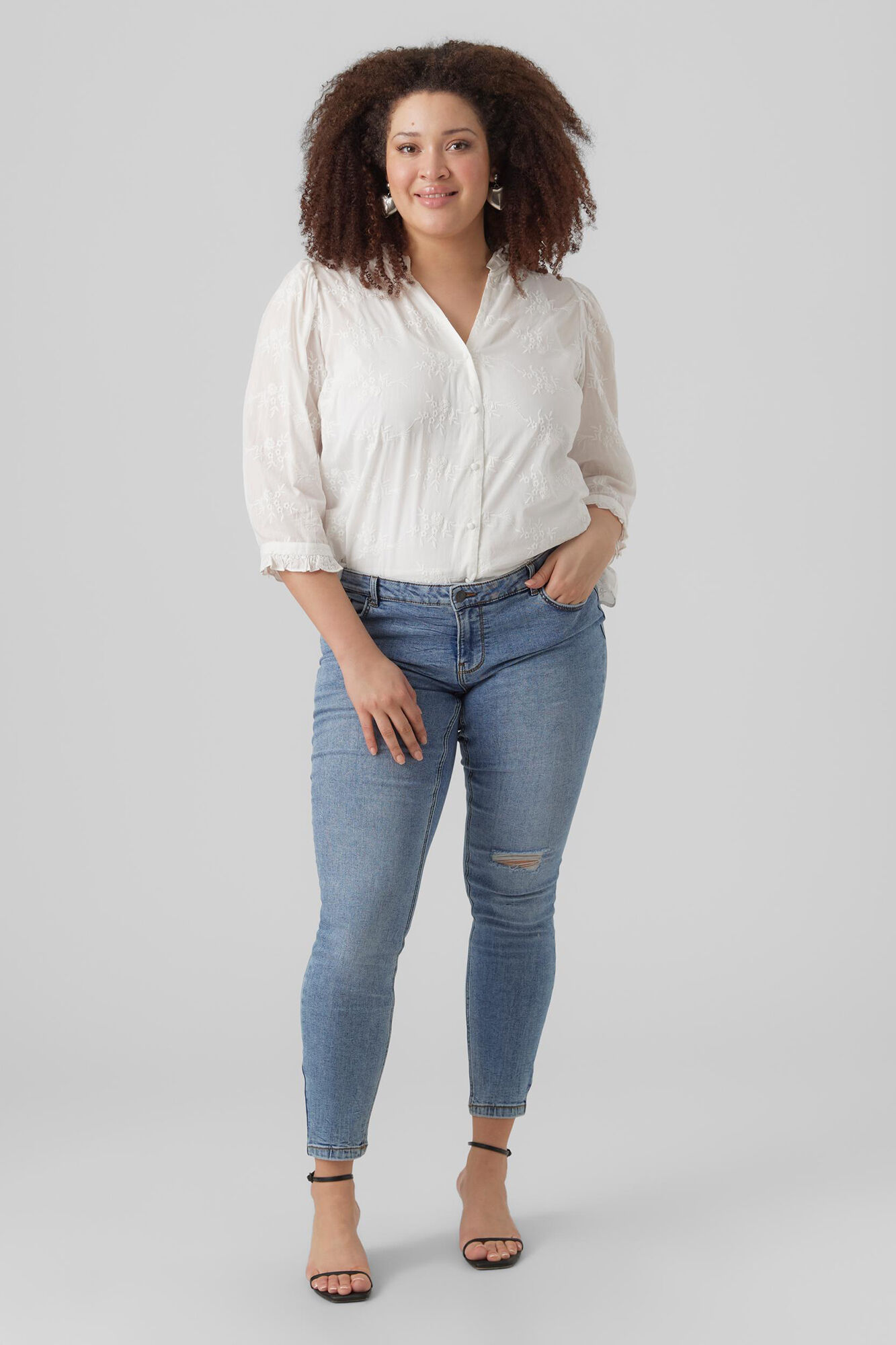 Camisa bordada Curve - Branca