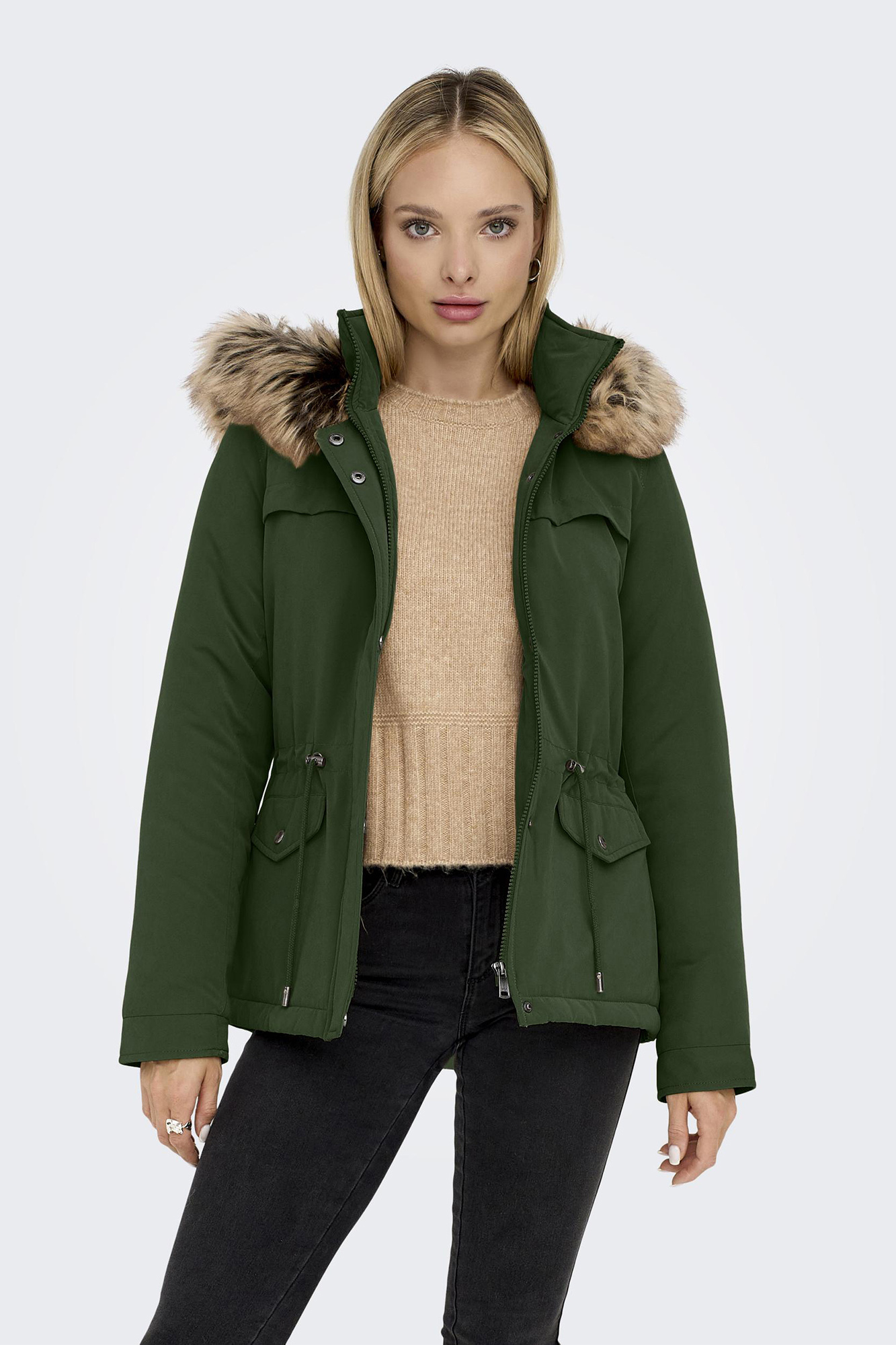 Parka com capuz