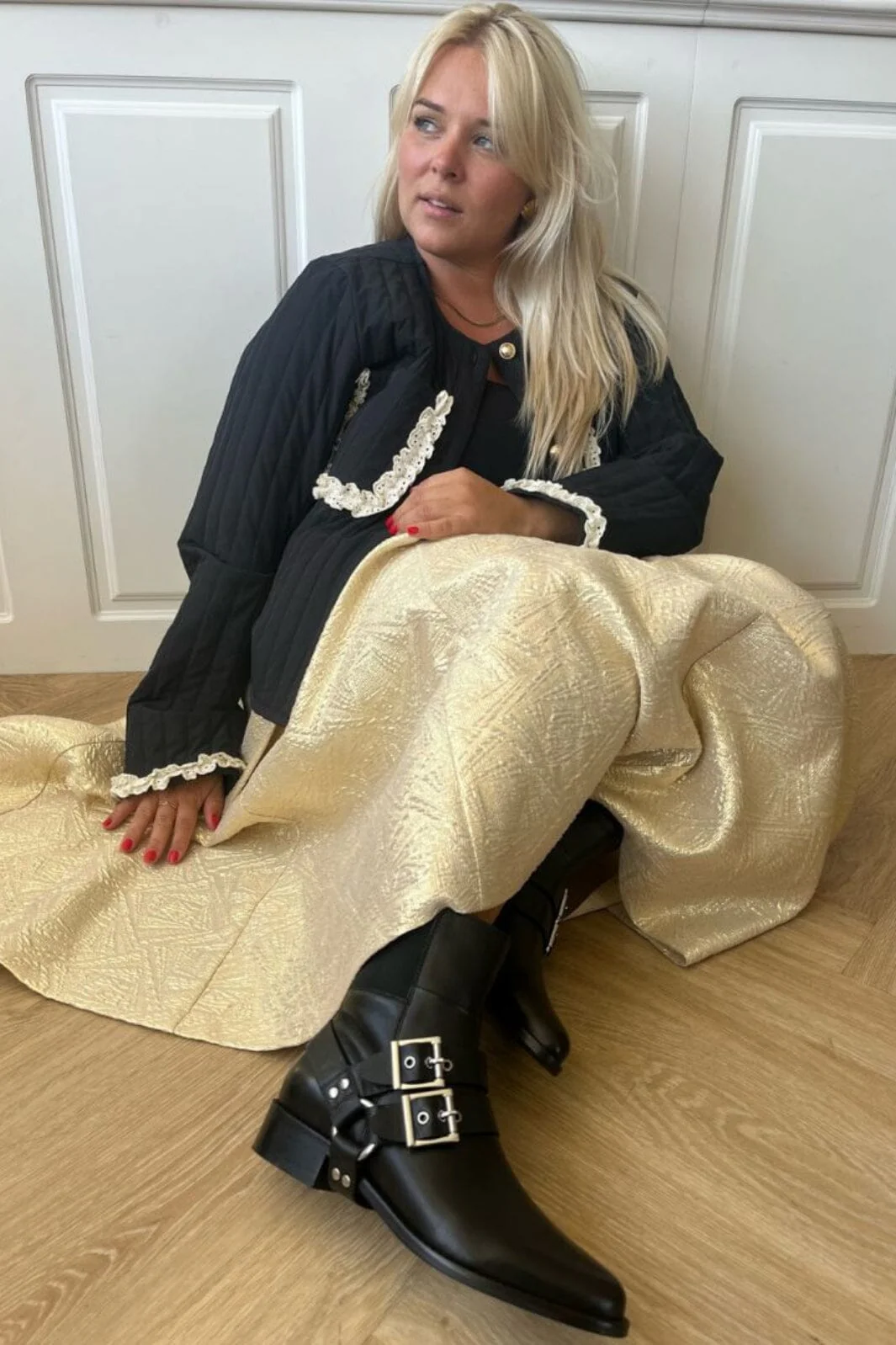 Stories From The Atelier By Copenhagen Shoes Thinking Skirt