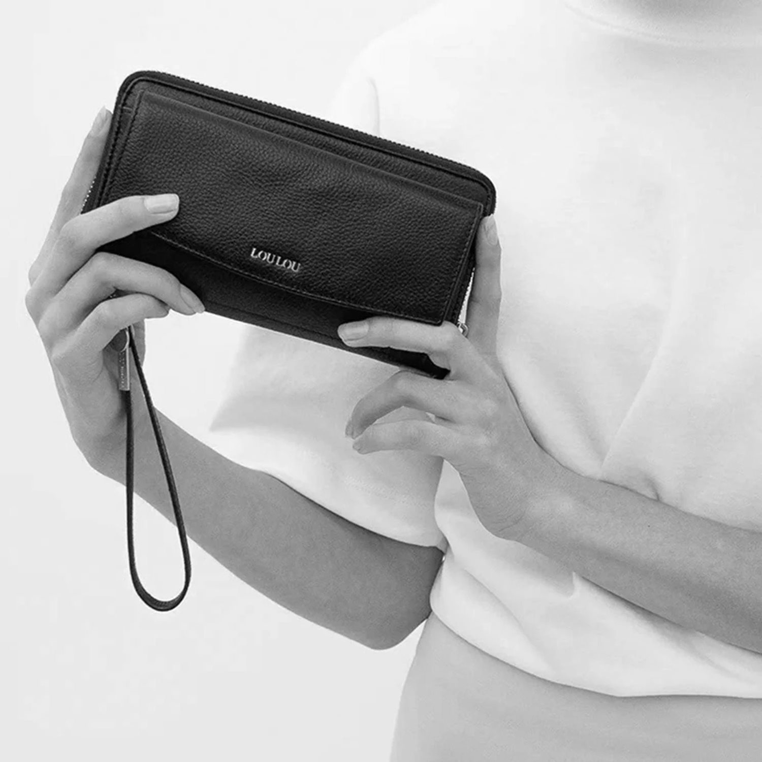 LouLou Essentiels Smart Little Bag avocado