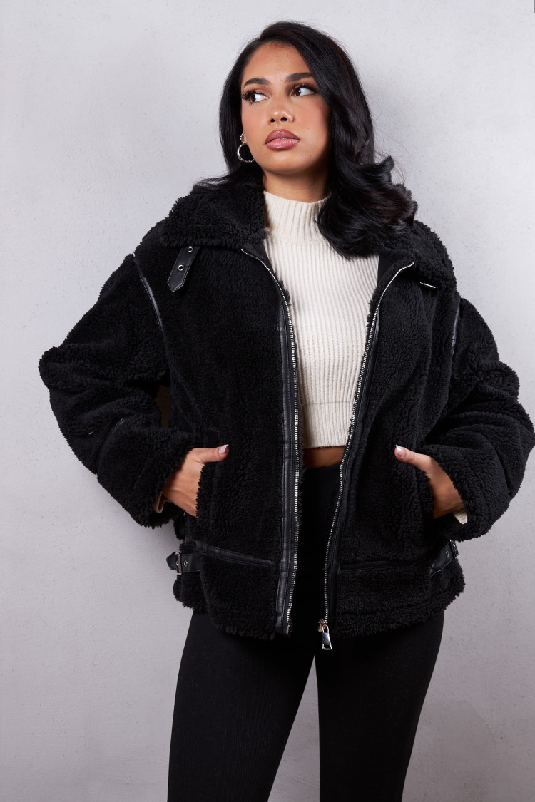 Veste en peau de mouton noire