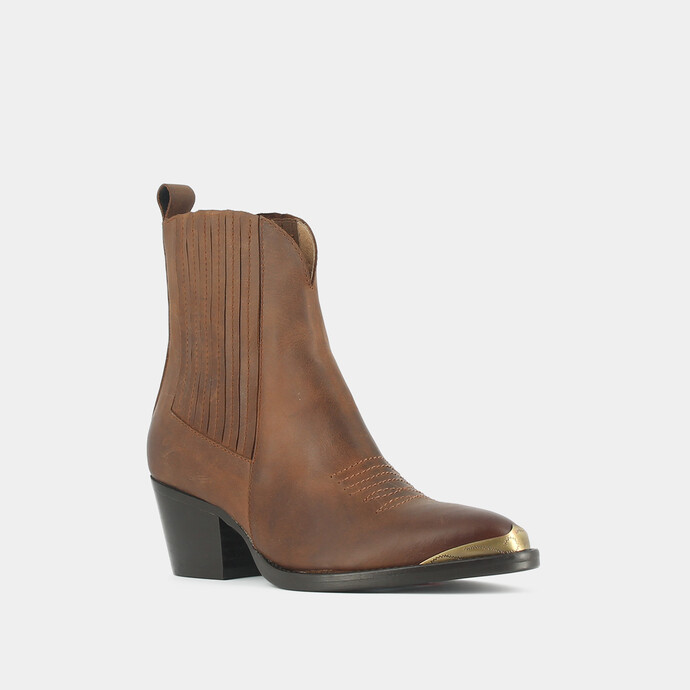 Bottines à talons et fronces  en cuir gras cognac