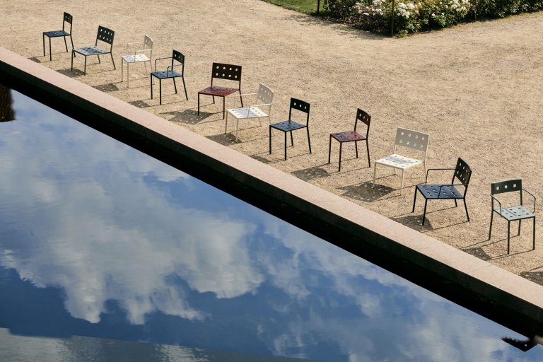 Hay Balcony tuinstoel chalk beige