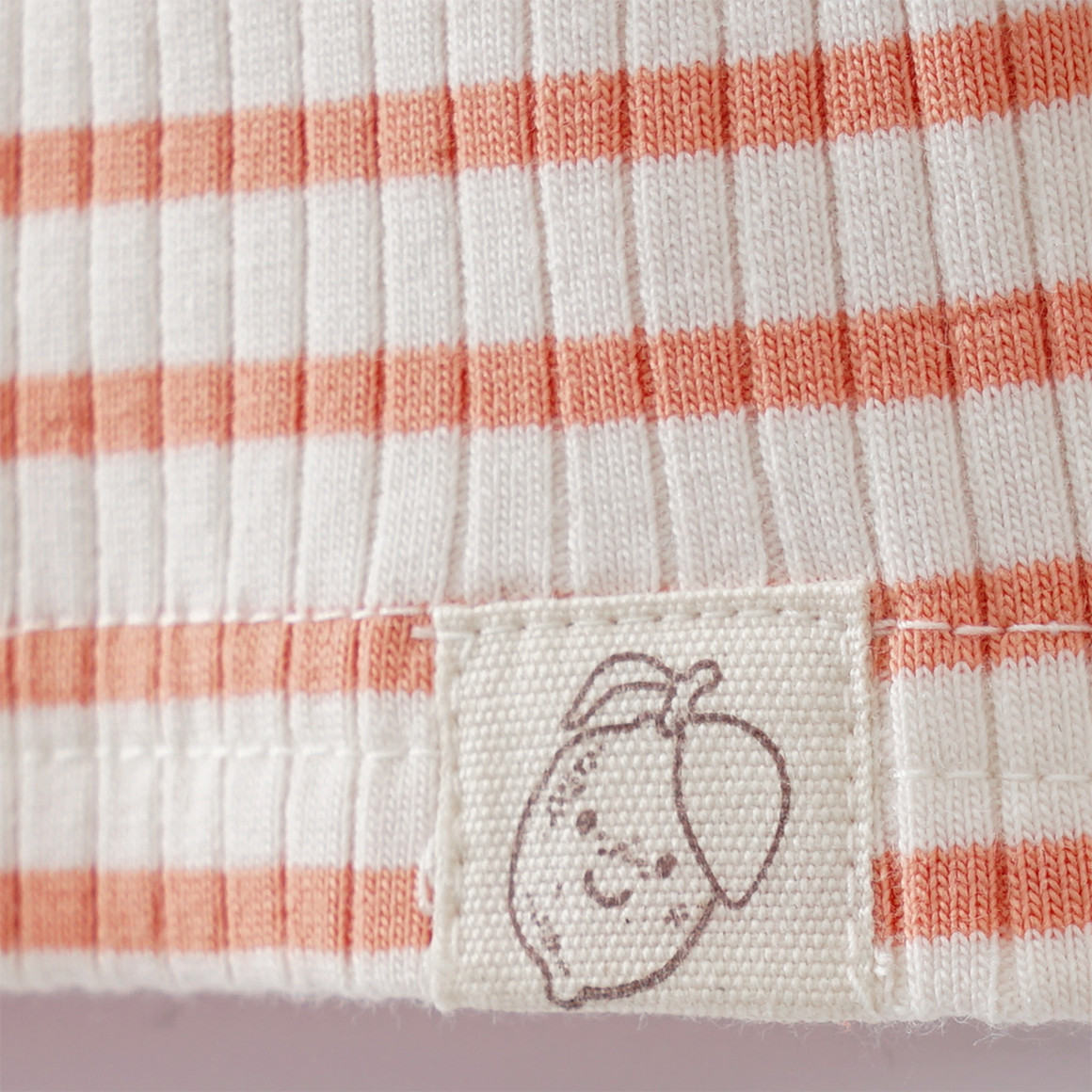 Topomini Pure Collection Newborn Langarmshirt mit Rippstruktur terracotta / weiss