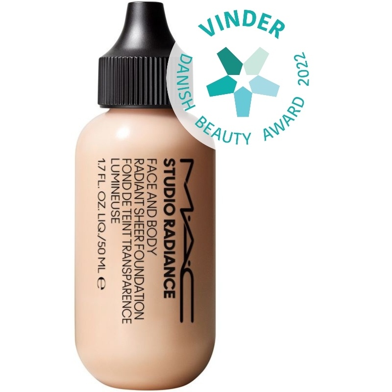 MAC Studio Radiance Face And Body Radiant Sheer Foundation 50 ml - W0