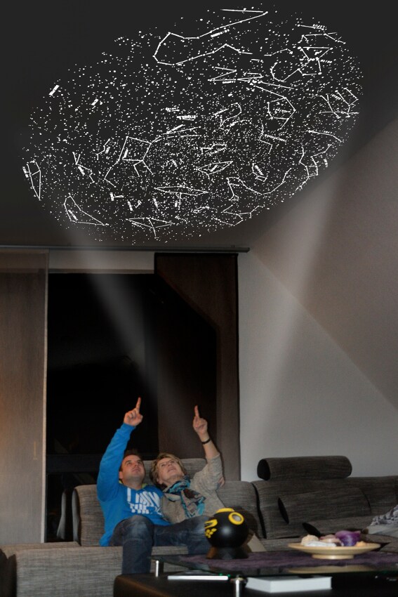 NATIONAL GEOGRAPHIC Astro Planetarium - Multimedia