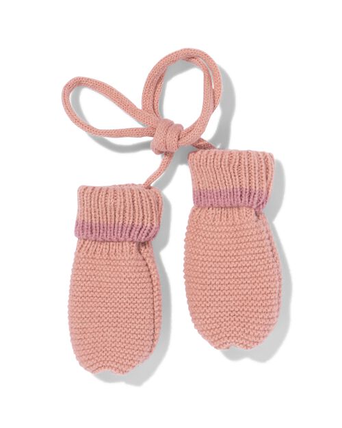 moufles en maille bébé avec cordon rose