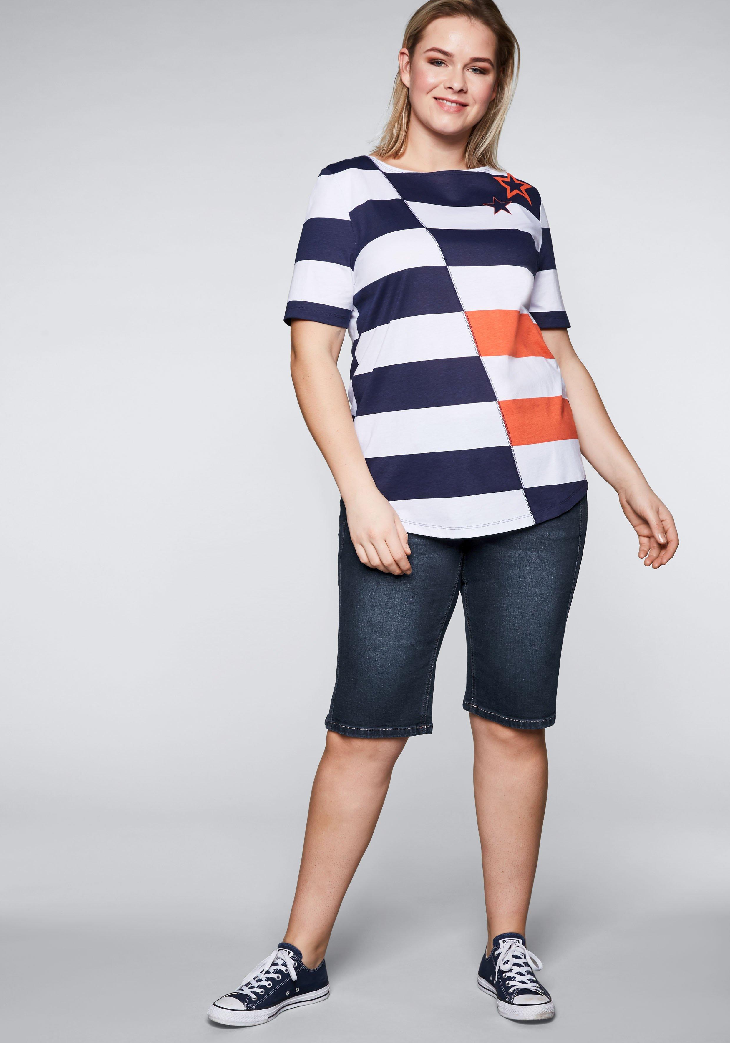 Jeansbermudas mit vorverlegter Seitennaht