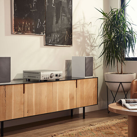 Denon PMA-1700NE – schitterende versterker voor analoge en digitale bronnen Premium Silver