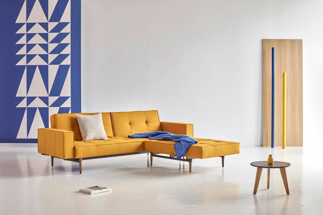 Schlafsofa mit Armlehnen Splitback Styletto dunkel