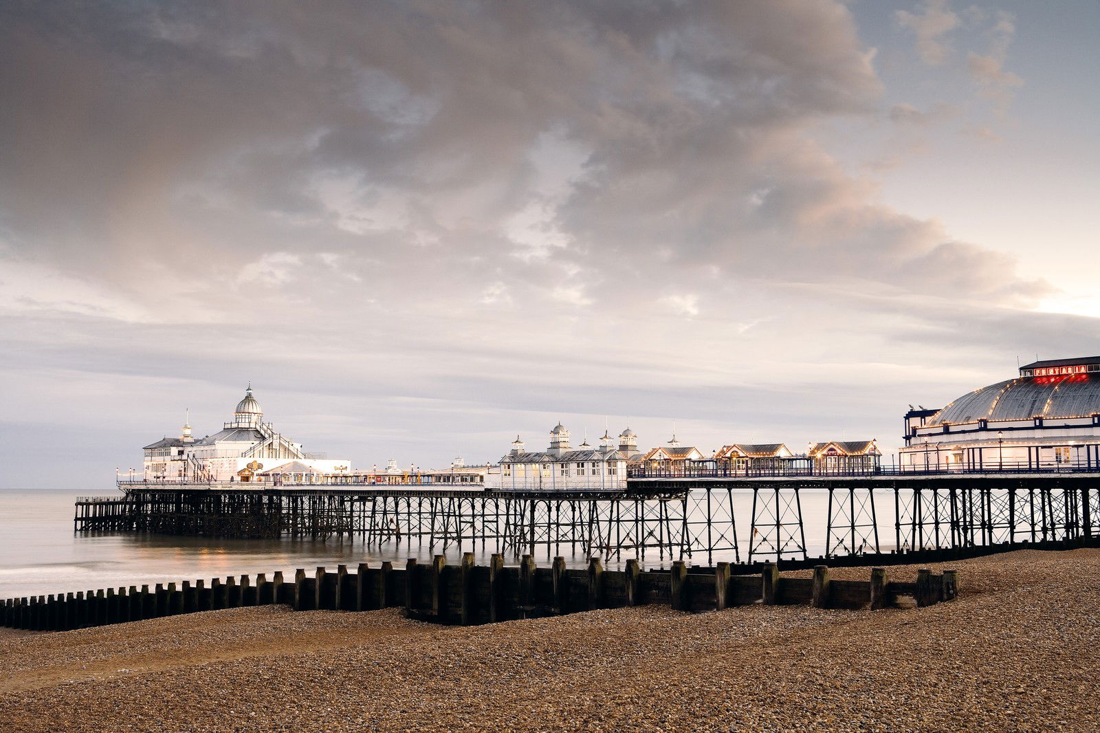Eastbourne by Horst & Daniel Zielske - Limited Edition. Edition of: 150. Signed.