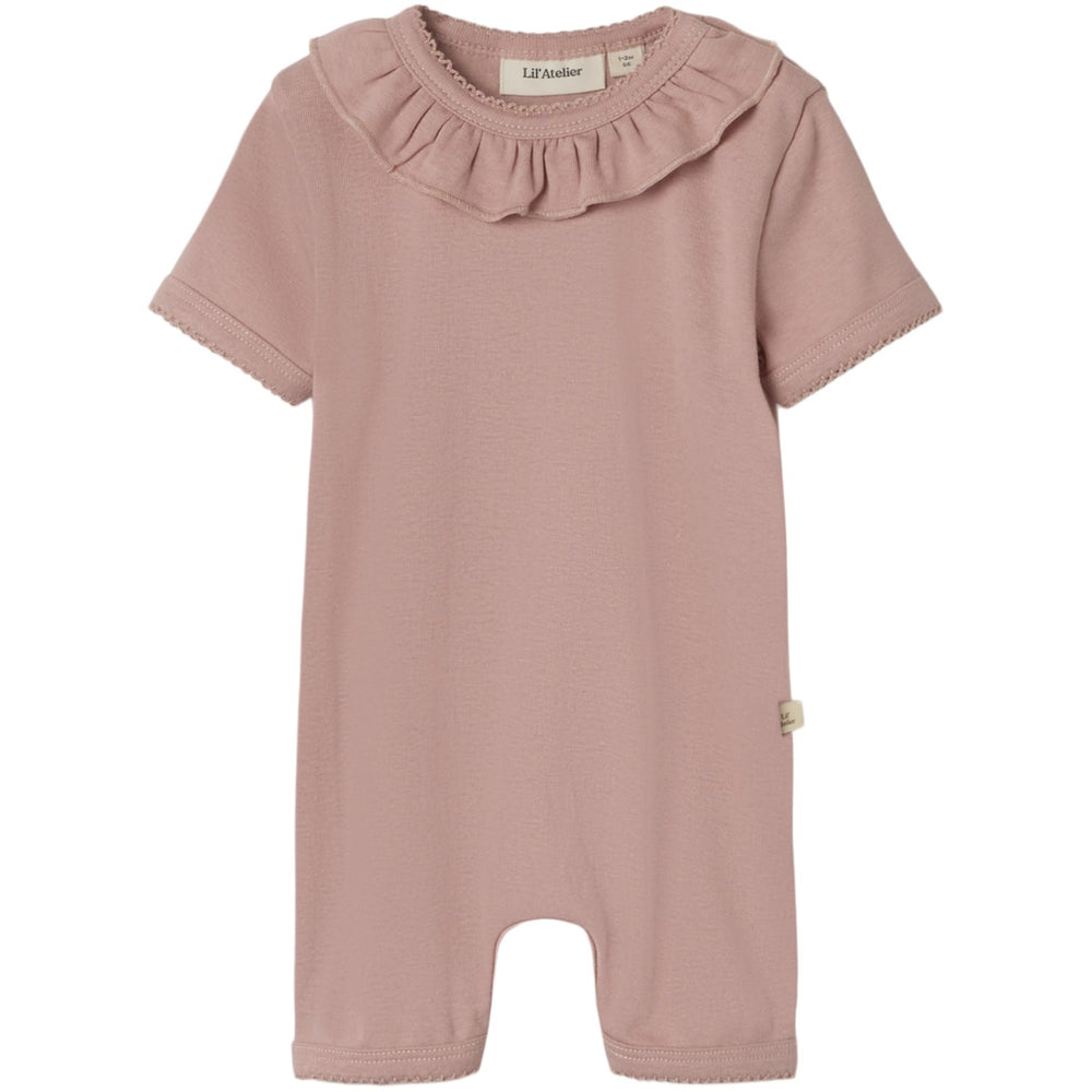 Køb Lil'Atelier Misty Rose Lalo Loose Onesie
