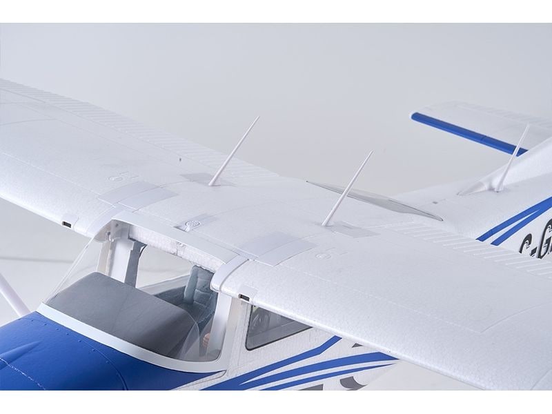FMS Motorflugzeug Cessna 182 1500 mm Blau, PNP Wendiges Scale STOL Flugmodell