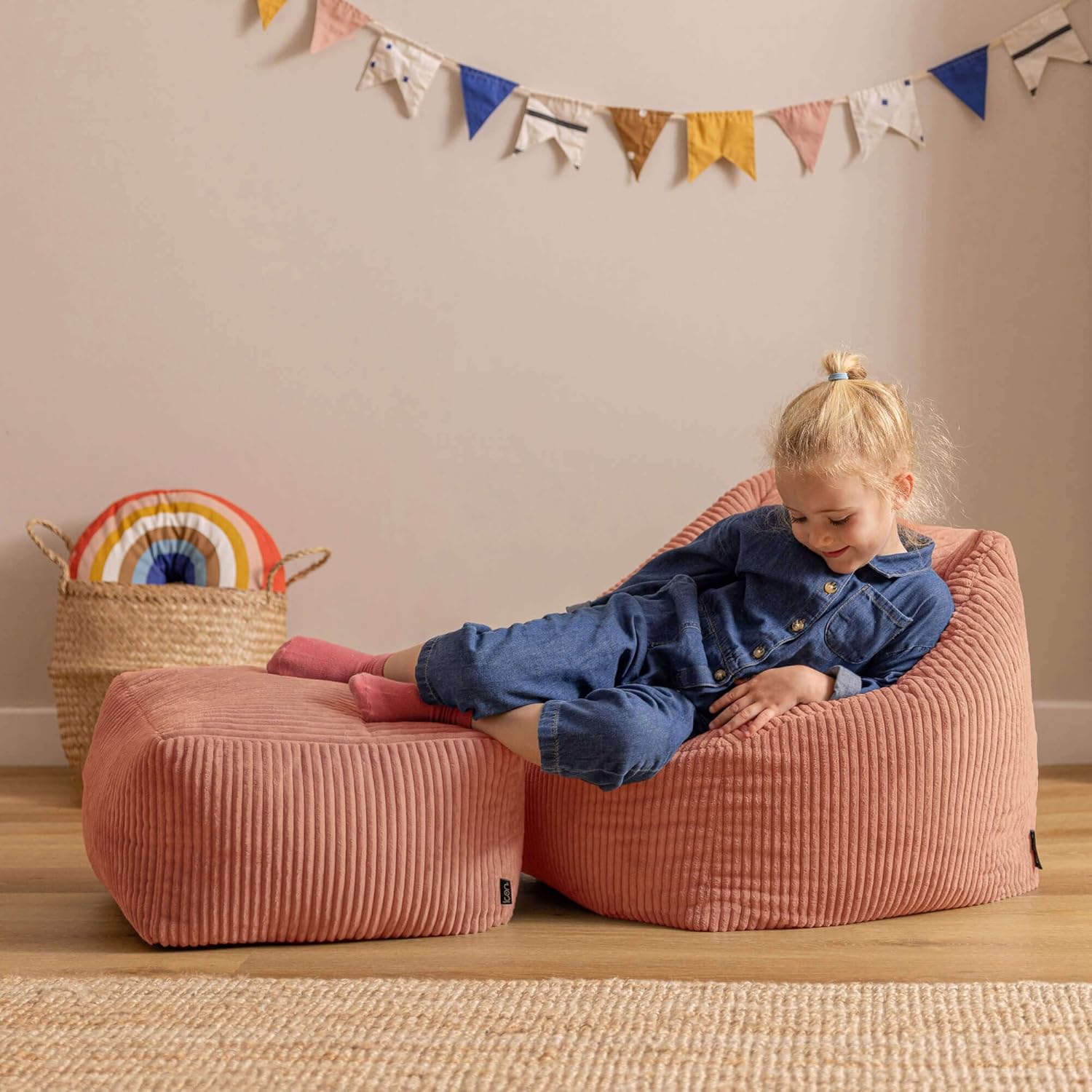 Icon Natalia Sitzsack Kinder mit Hocker, Rosa, Flauschiger Cord Stoff, Sitzsack Cord mit Füllung, Bequemer Kinder Sessel, Kuschelsessel, Lese Sessel, Schlafzimmer, Kinderzimmer, Spielzimmer