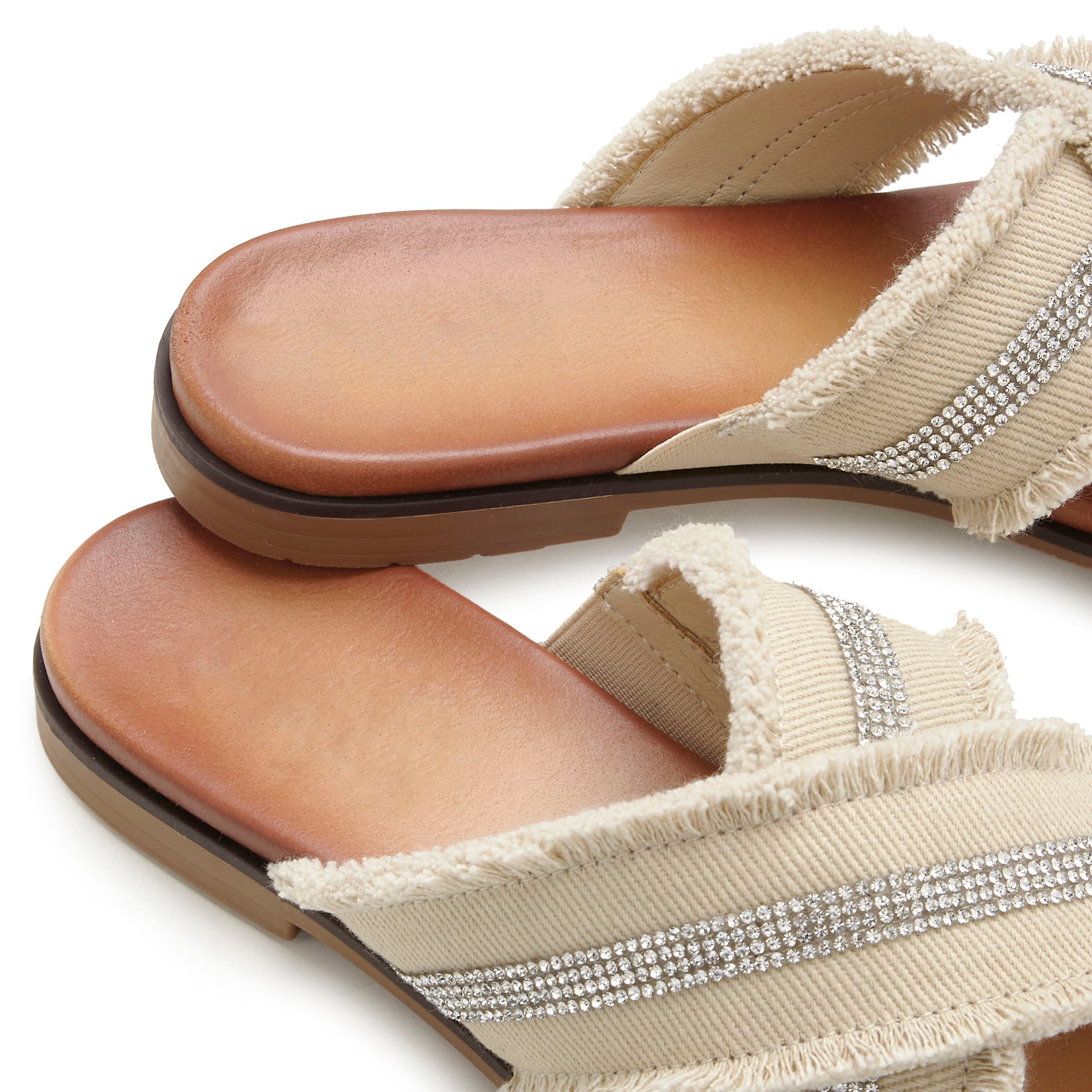 Vivance Pantolette »Mule, Sandale, Sommerschuh«  mit dezenten Strasssteinchen und kleinen Fransen
