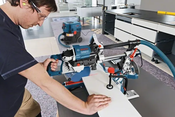 Bosch KAP-/GERINGSSAV GCM 8 SDE MED UDTRÆK