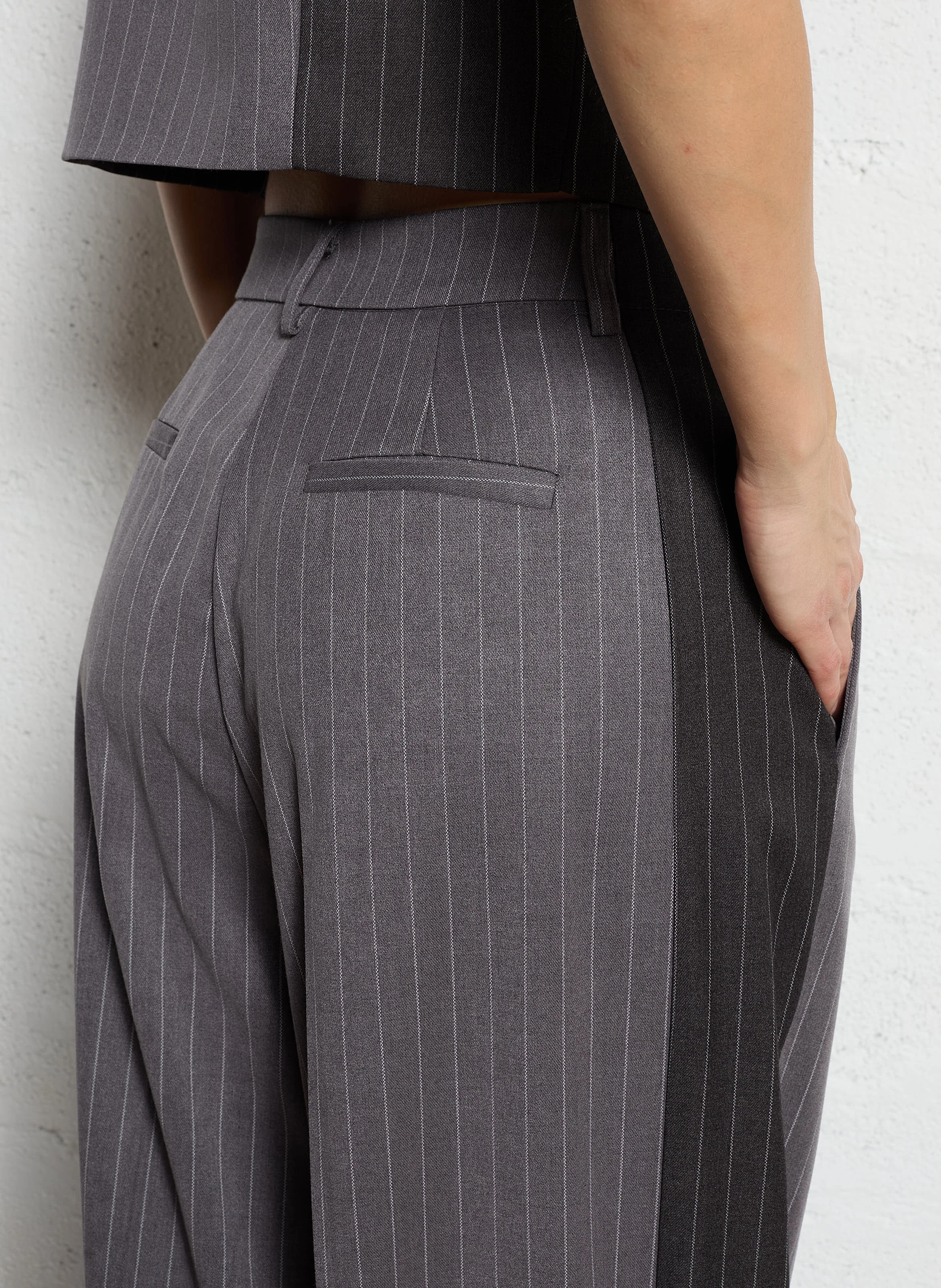 Pantalon palazzo rayé | Gris