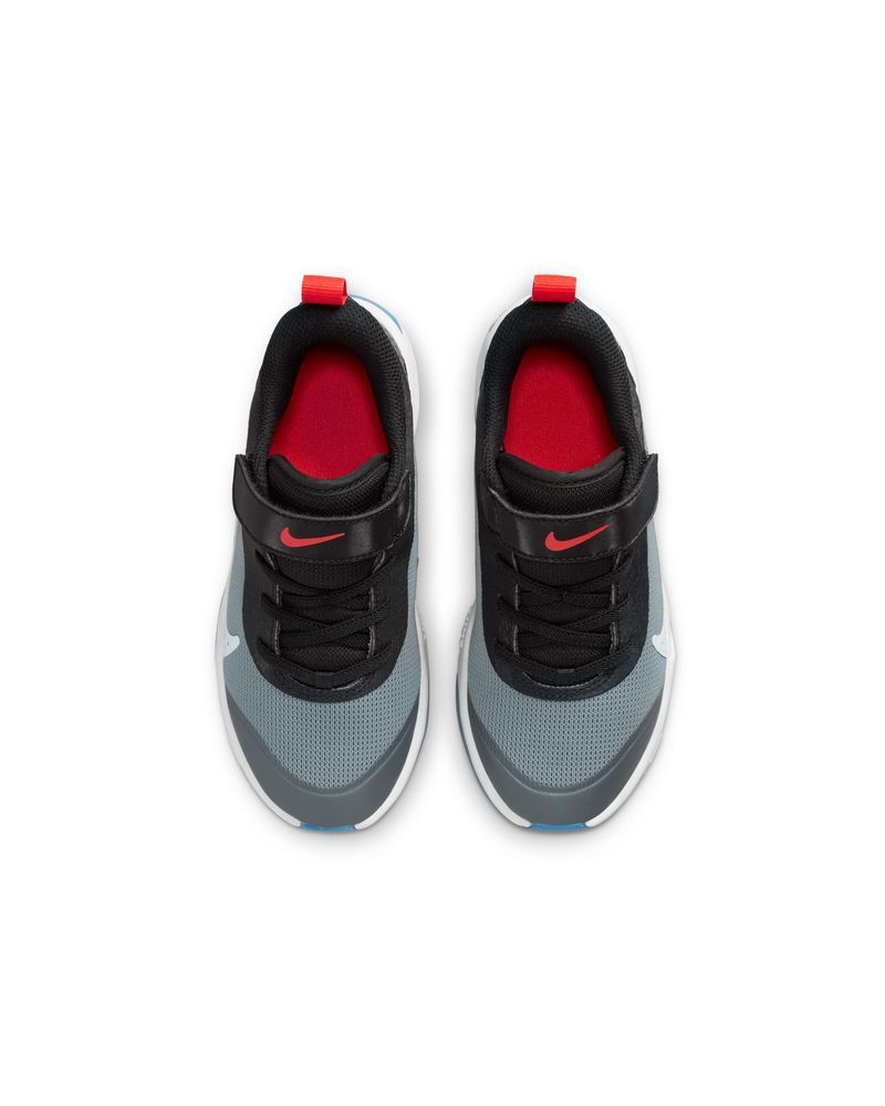 Chaussures Nike Omni Multi-Court Noir & Gris pour enfant