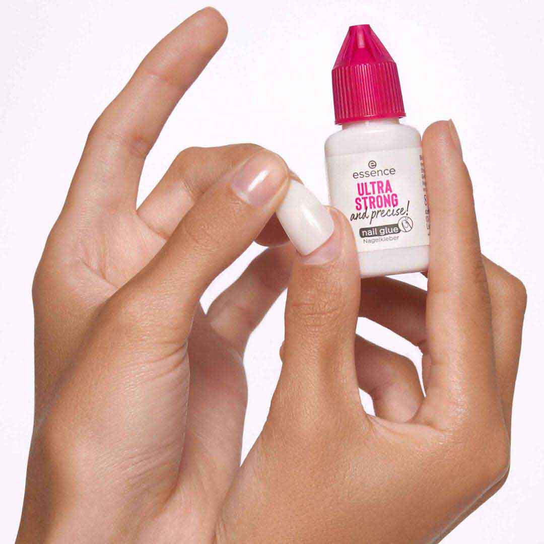 ULTRA STRONG and precise! Cola de Unhas - 8gr