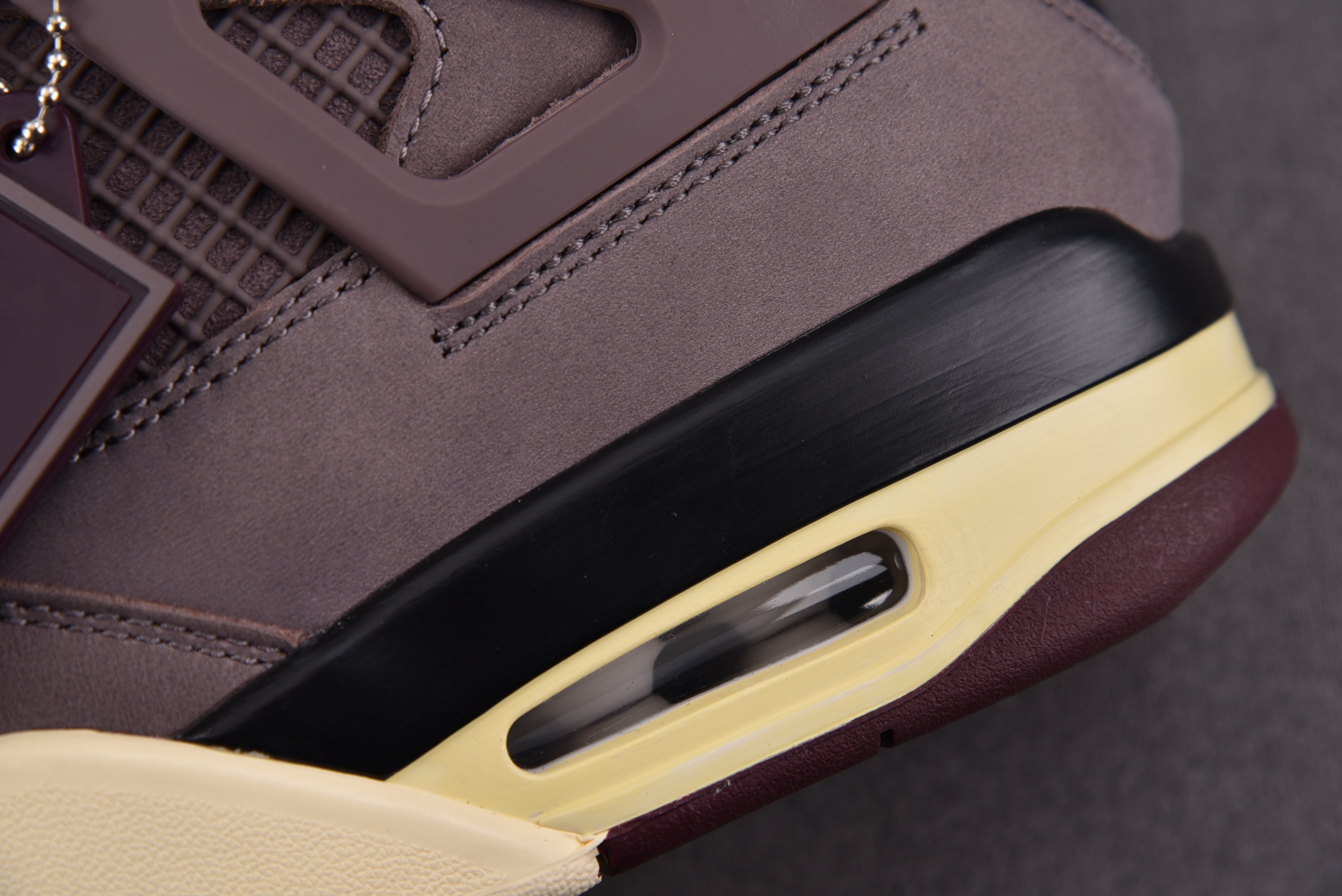 Jordan 4 Retro A Ma Maniére Violet Ore