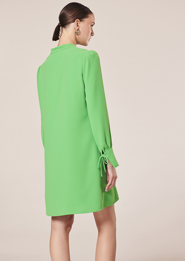 Robe Radianceverte en crêpe